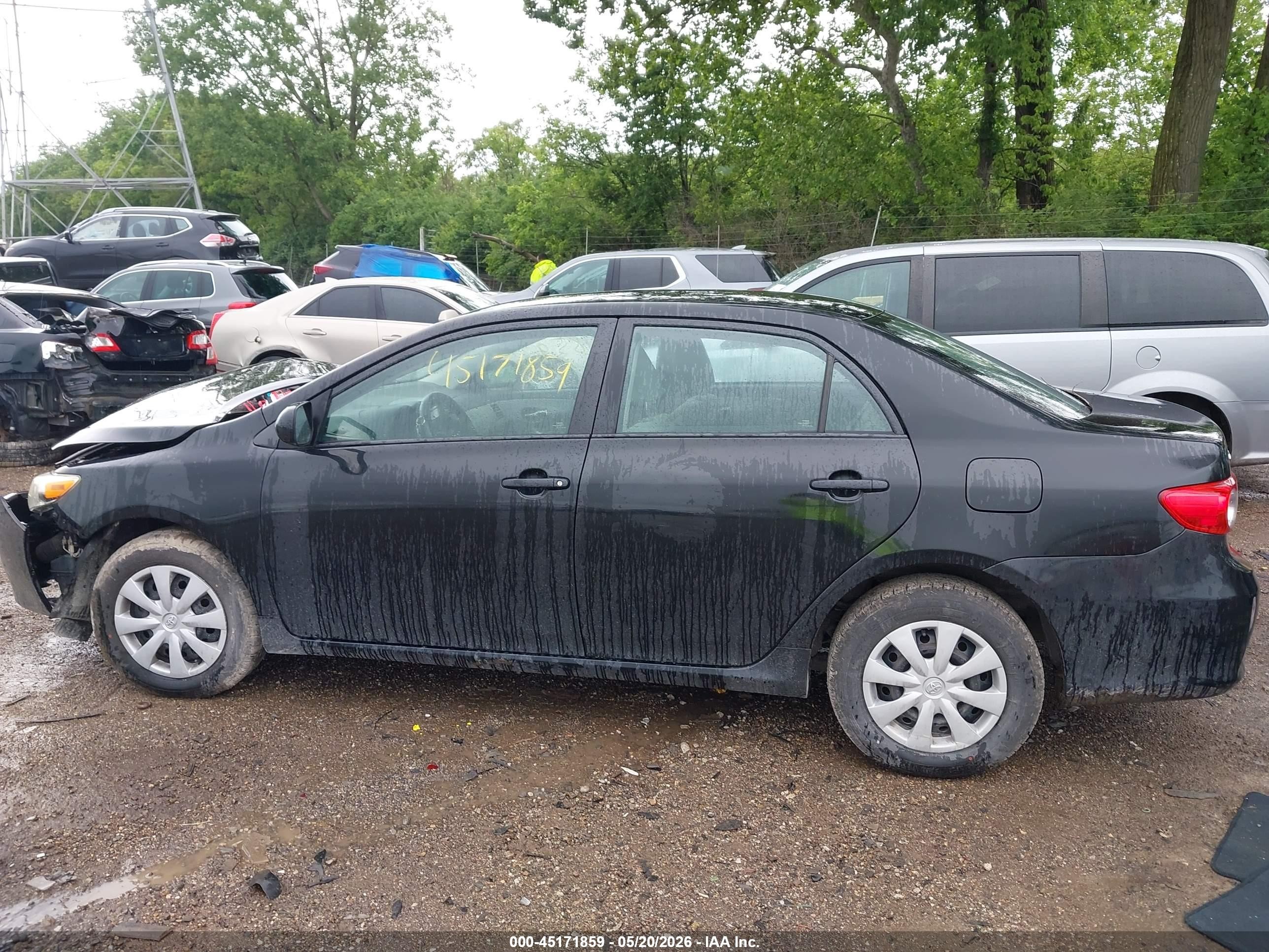2011 Toyota Corolla Le Black vin: 2T1BU4EE1BC646939