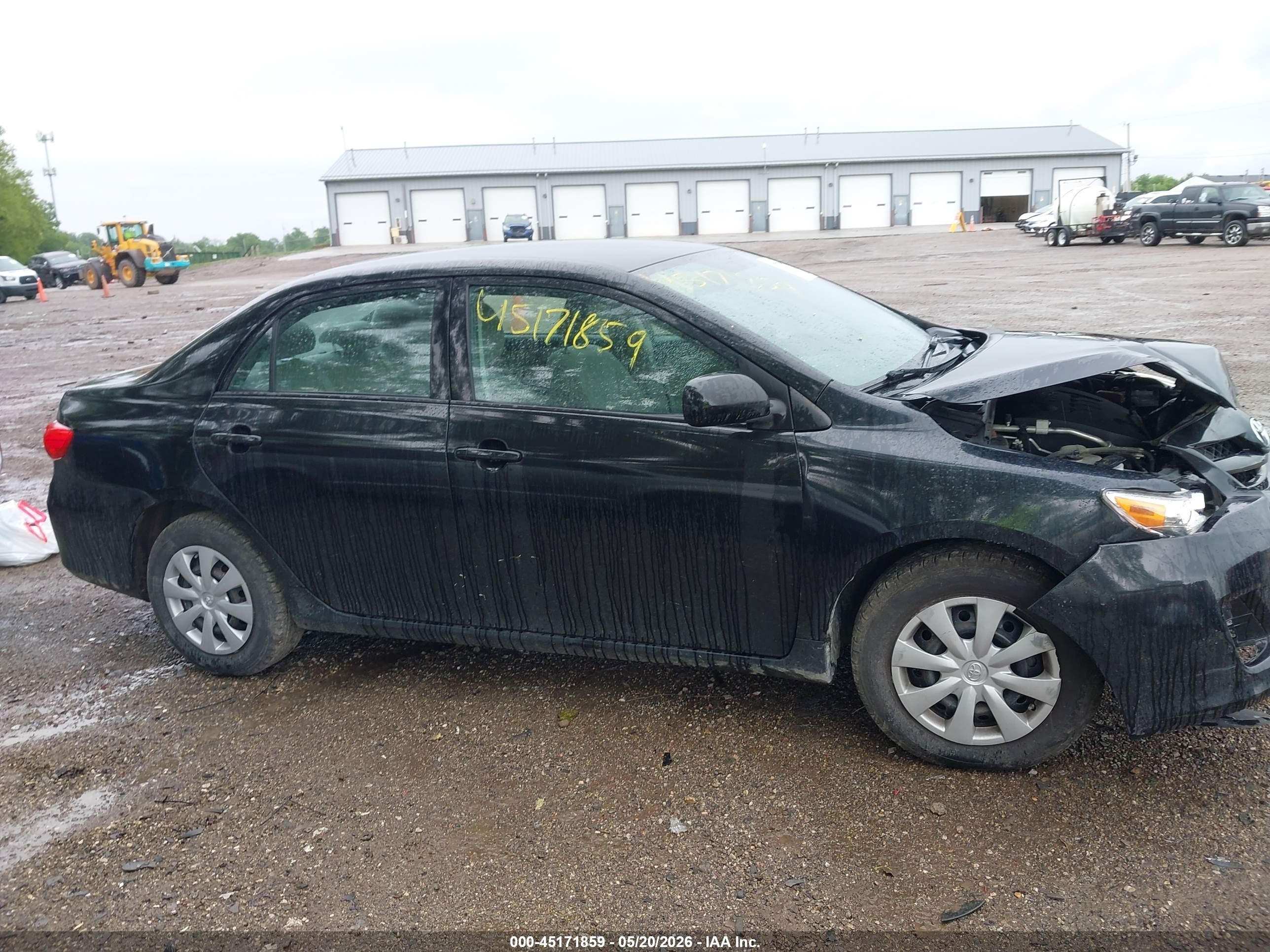 2011 Toyota Corolla Le Black vin: 2T1BU4EE1BC646939