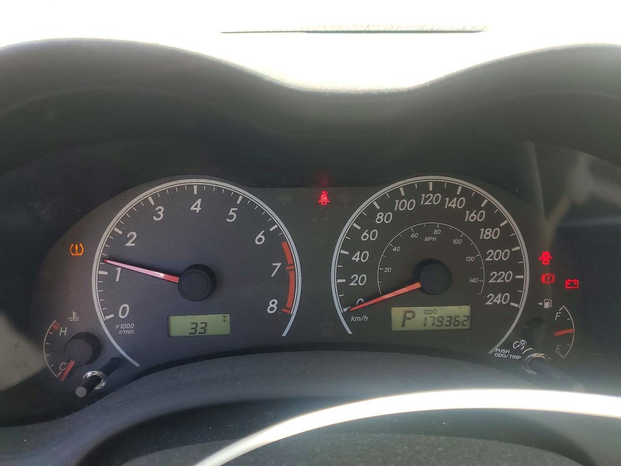 2011 Toyota Corolla Ce 4dr Gray vin: 2T1BU4EE1BC670013