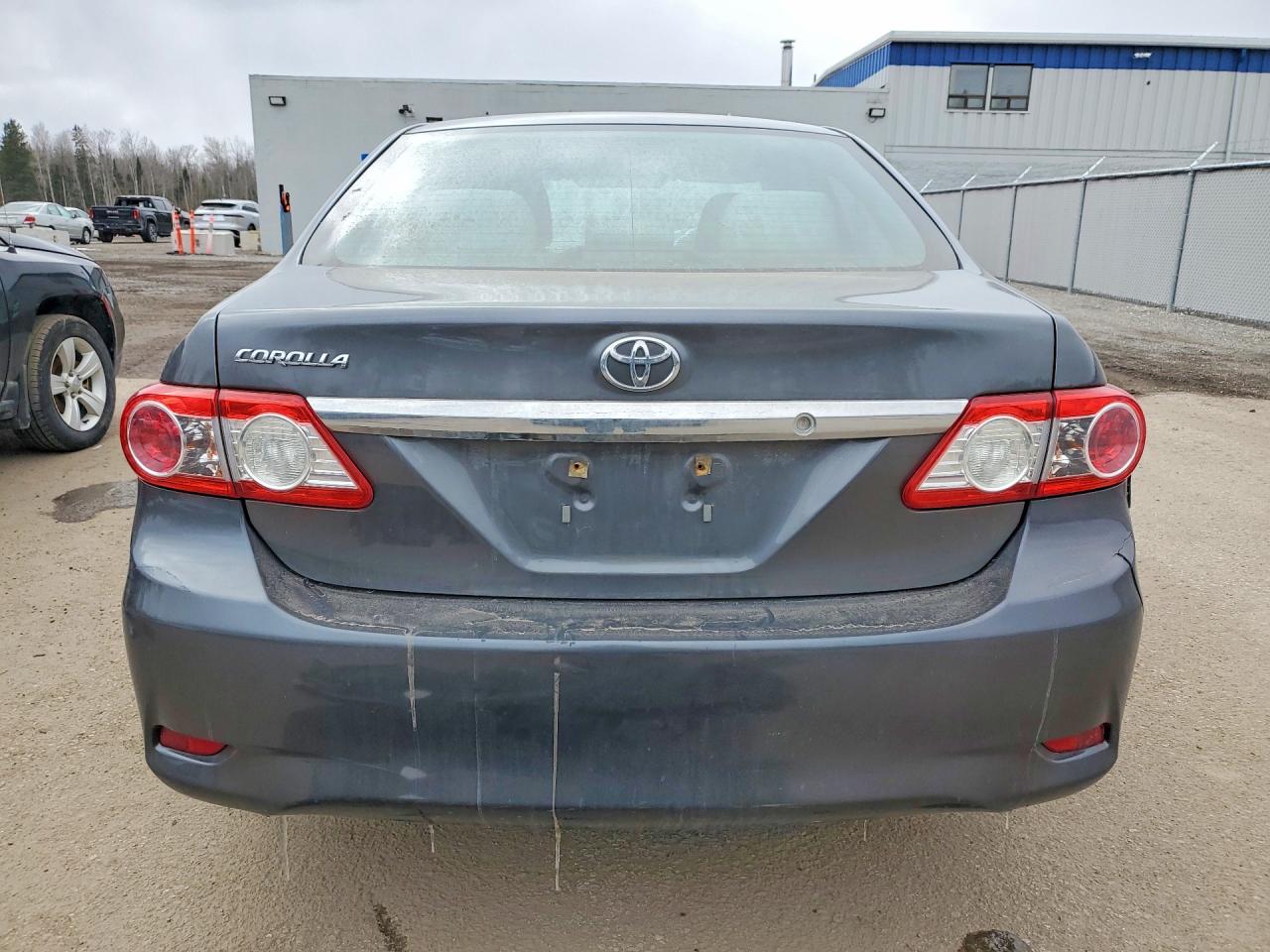 2011 Toyota Corolla Ce 4dr Gray vin: 2T1BU4EE1BC670013