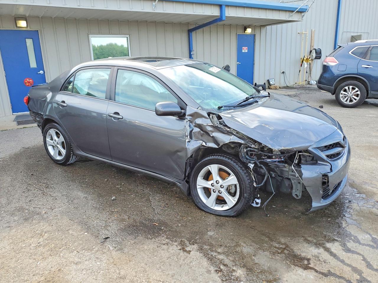 2011 Toyota Corolla Le Gray vin: 2T1BU4EE1BC677348