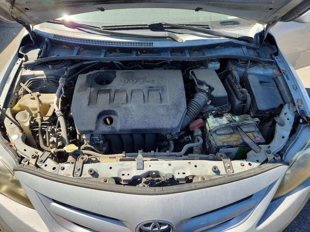 2011 Toyota Corolla S Silver vin: 2T1BU4EE1BC681660