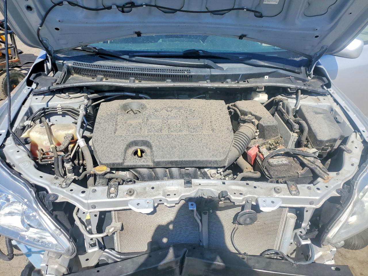 2011 Toyota Corolla Le Серебряный vin: 2T1BU4EE1BC701146