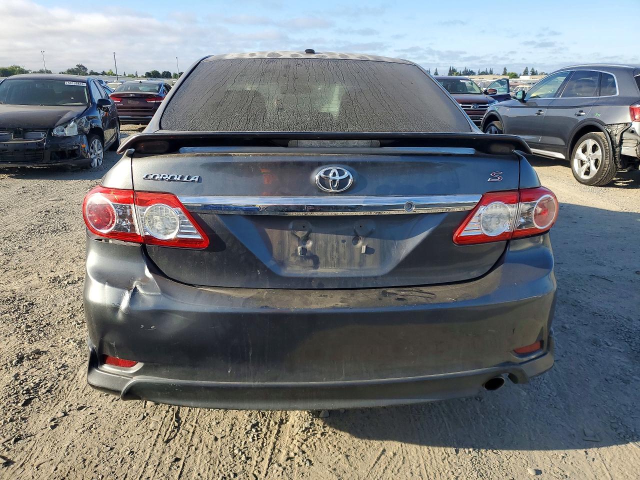 2011 Toyota Corolla S Gray vin: 2T1BU4EE1BC715757