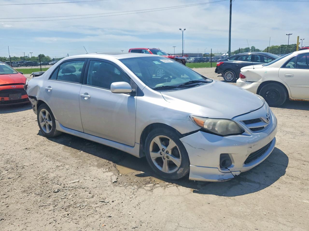 2011 Toyota Corolla S Серебряный vin: 2T1BU4EE1BC722983