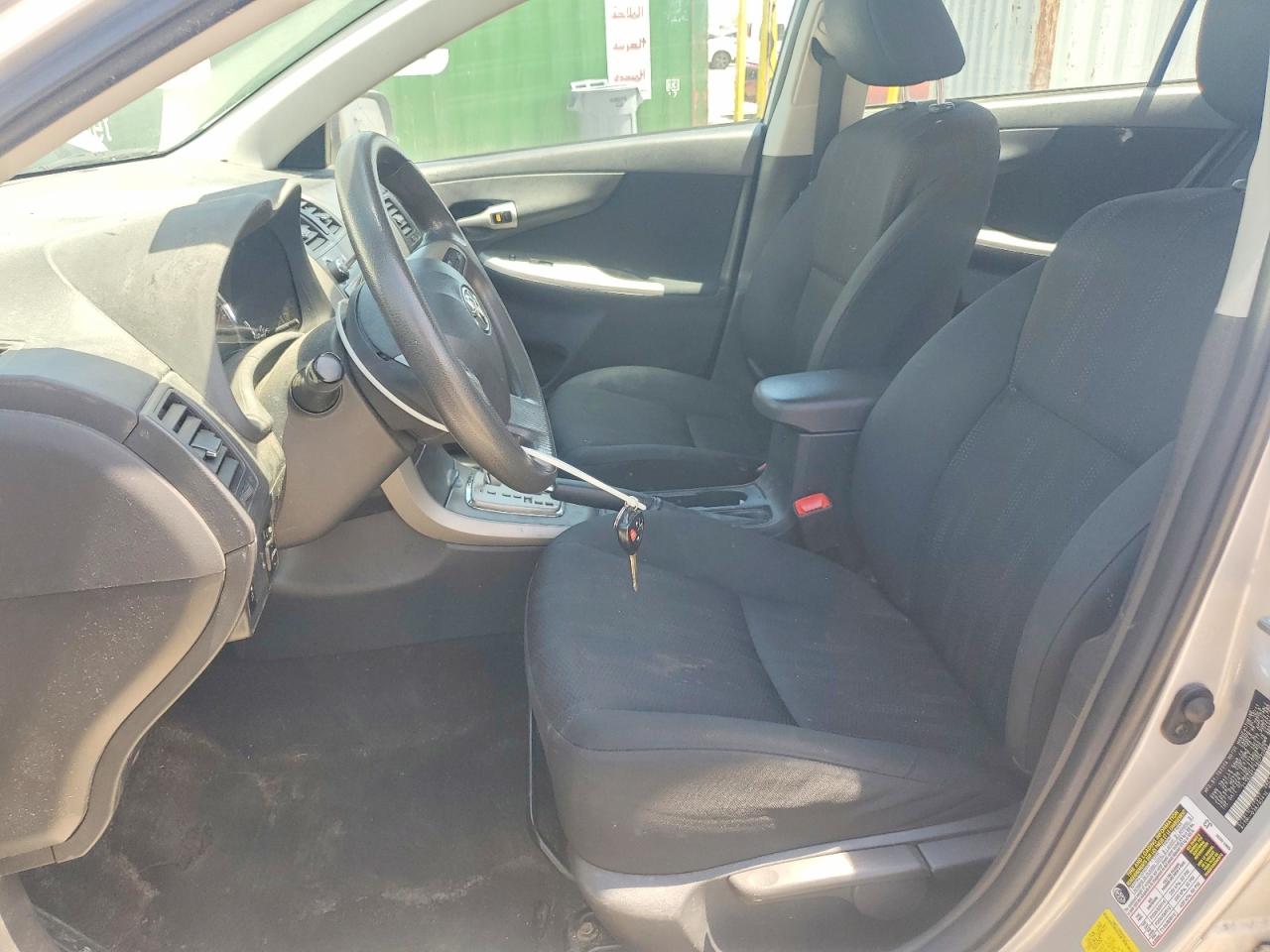 2011 Toyota Corolla S Серебряный vin: 2T1BU4EE1BC722983