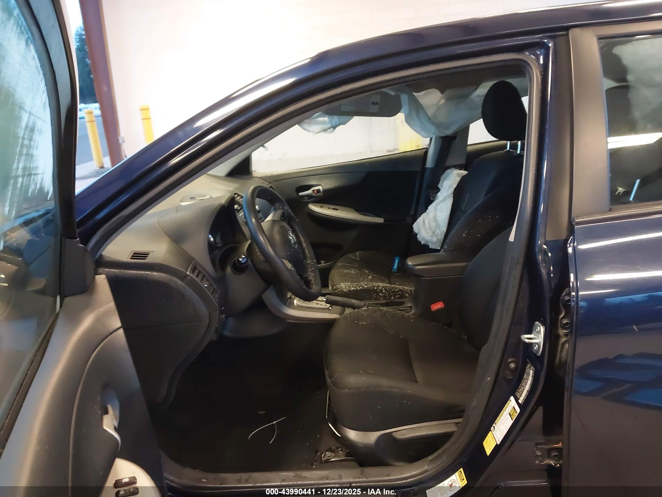 2011 Toyota Corolla S Blue vin: 2T1BU4EE1BC741453
