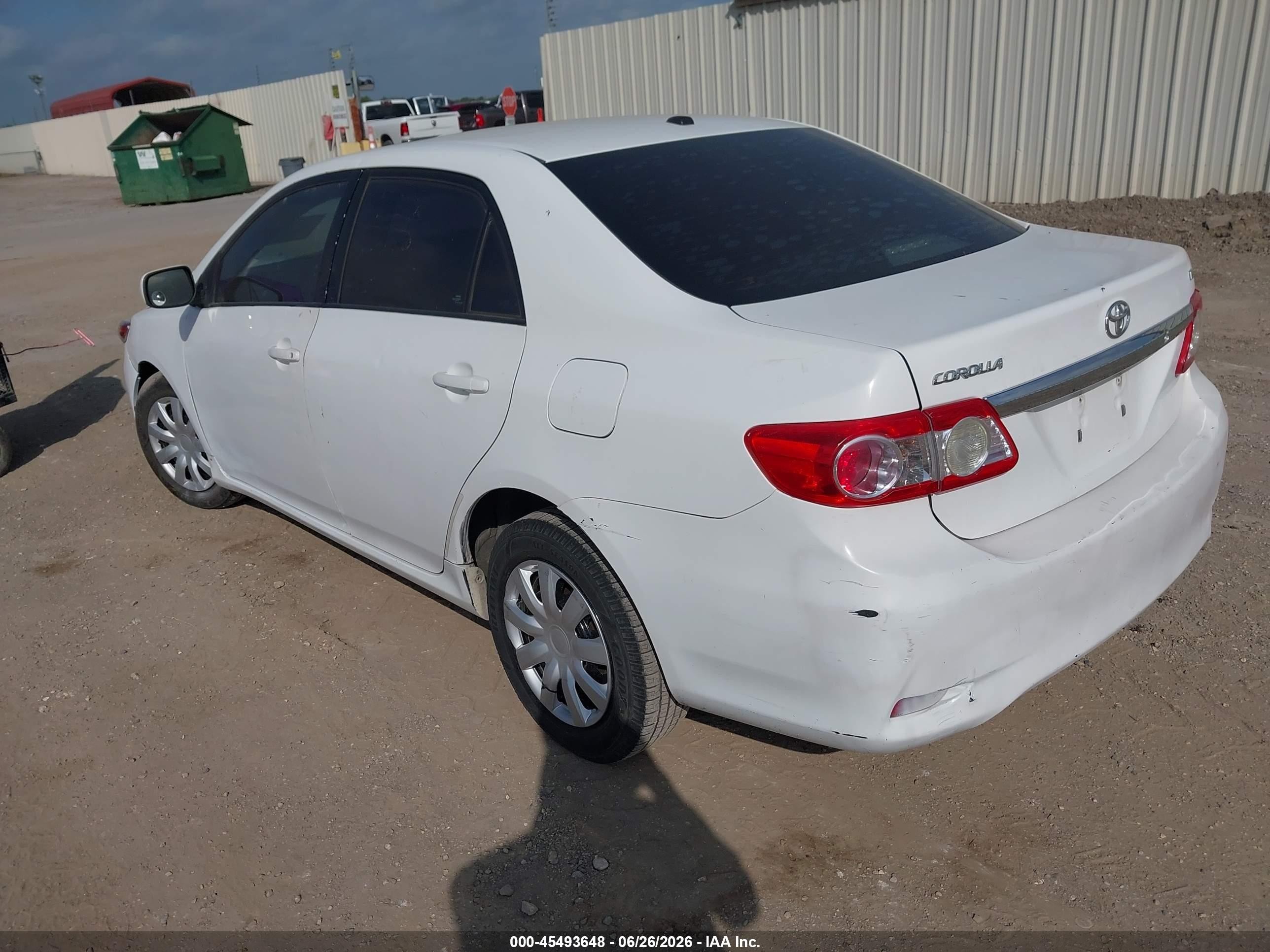 2011 Toyota Corolla Le White vin: 2T1BU4EE1BC753456