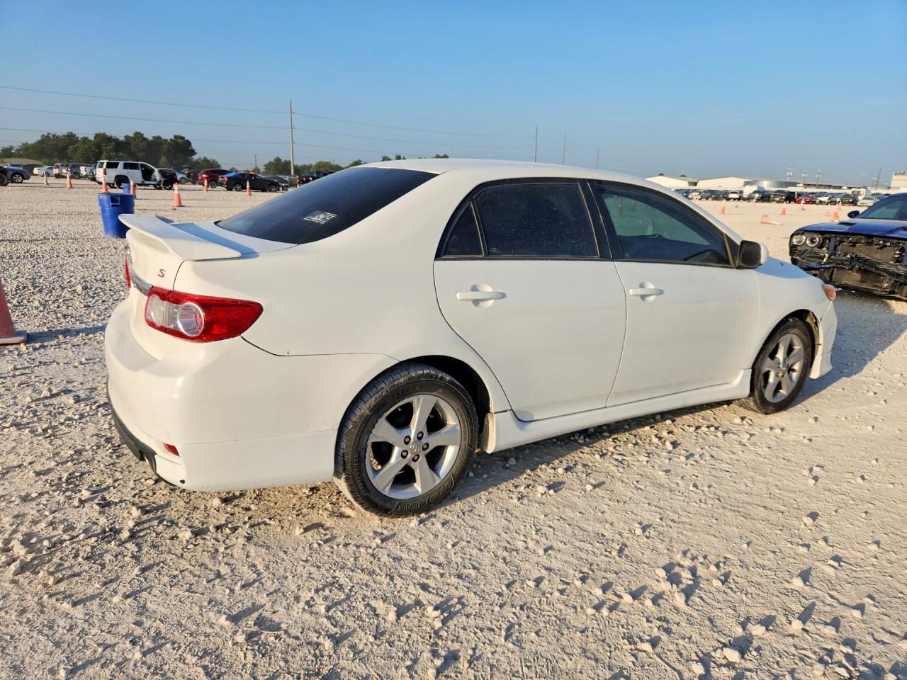 2012 Toyota Corolla S White vin: 2T1BU4EE1CC796776