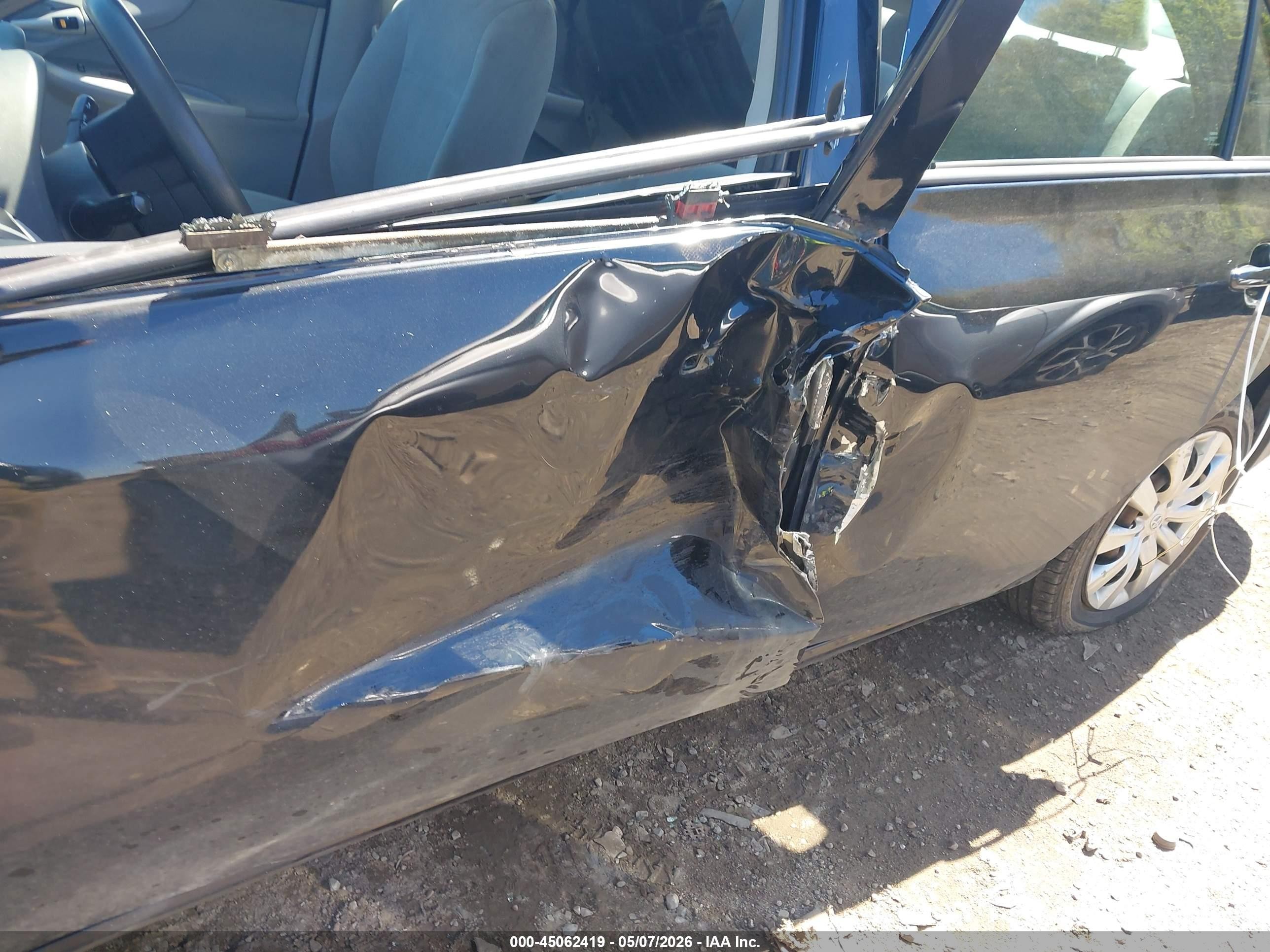2012 Toyota Corolla Le Black vin: 2T1BU4EE1CC834135