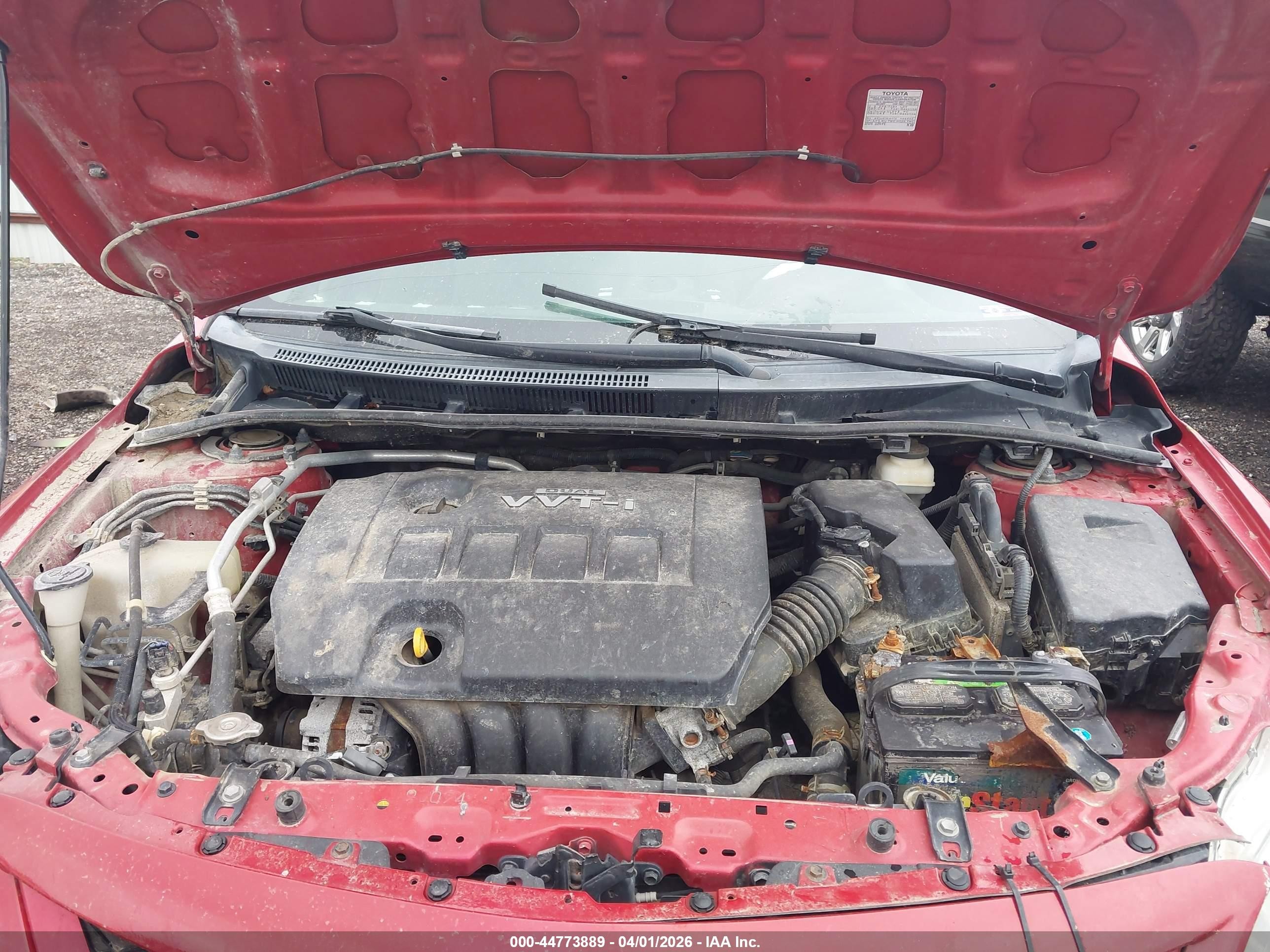 2012 Toyota Corolla Le Red vin: 2T1BU4EE1CC849671