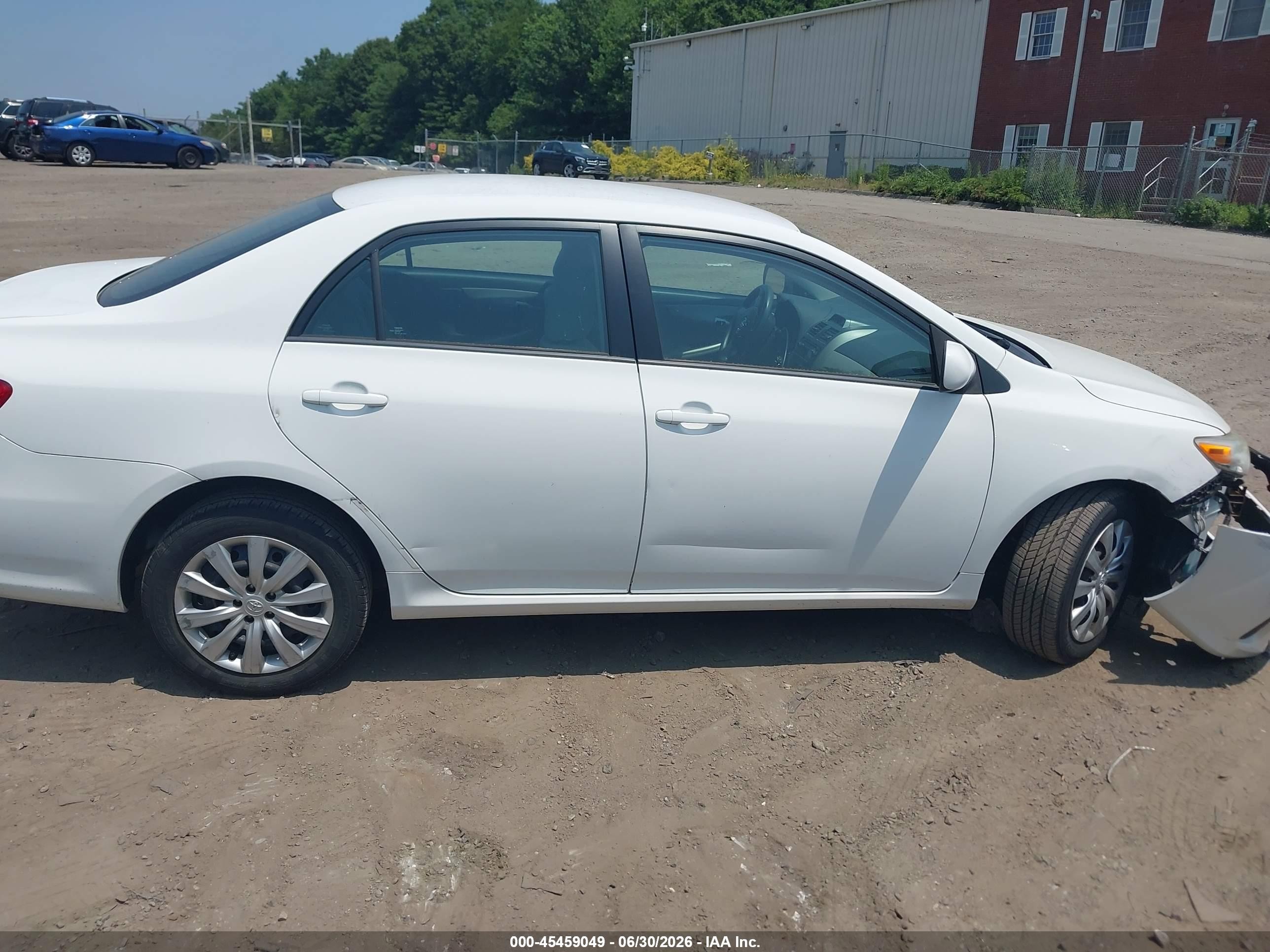 2012 Toyota Corolla Le White vin: 2T1BU4EE1CC879463