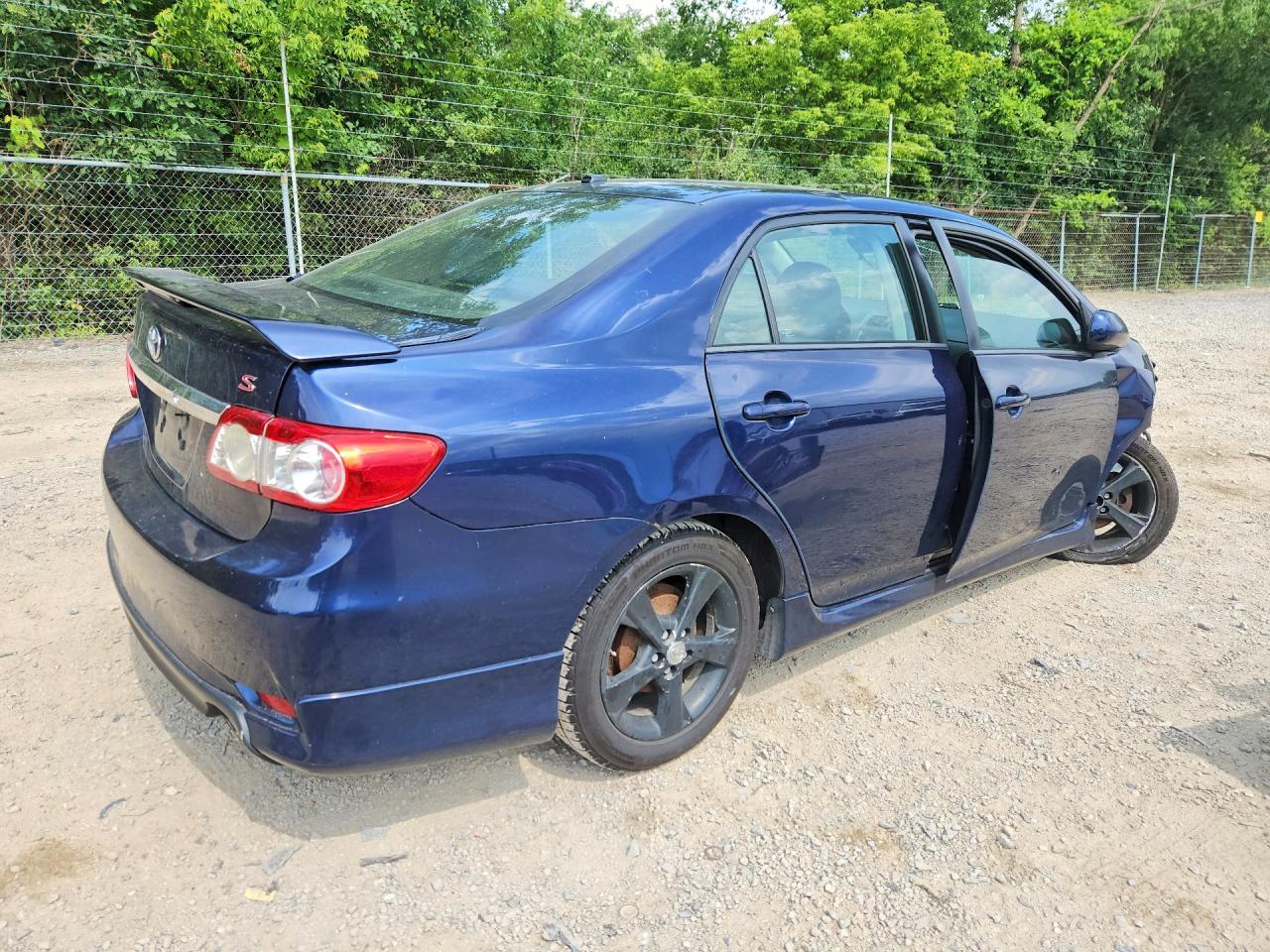 2012 Toyota Corolla S Blue vin: 2T1BU4EE1CC891547