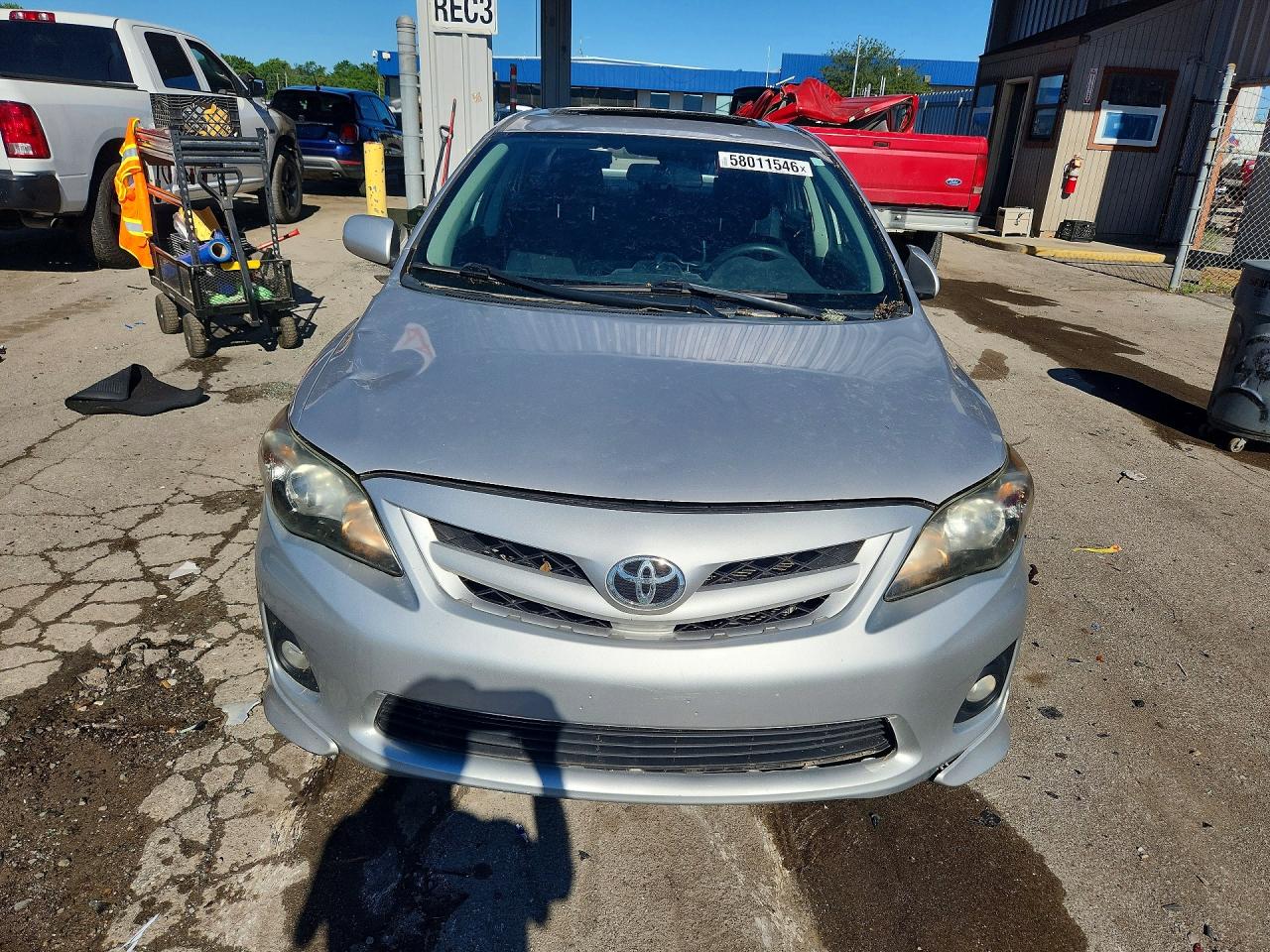 2012 Toyota Corolla S Серебряный vin: 2T1BU4EE1CC893511