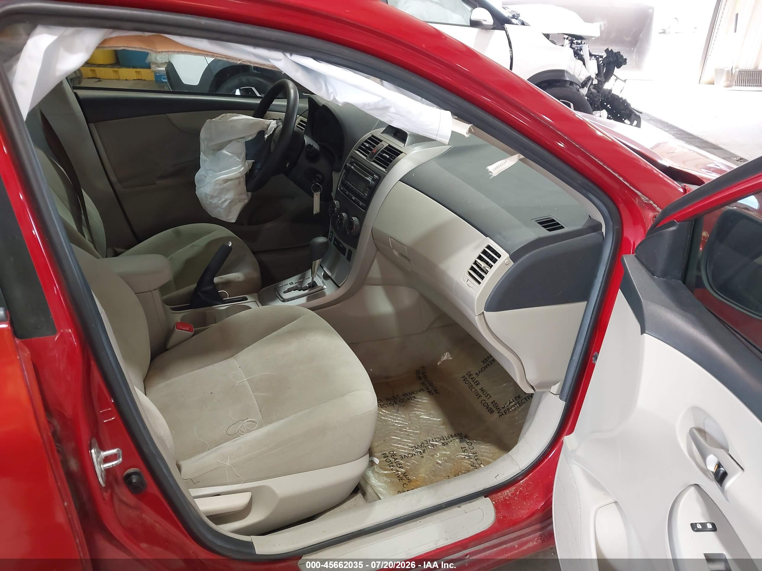 2012 Toyota Corolla Le Red vin: 2T1BU4EE1CC898336