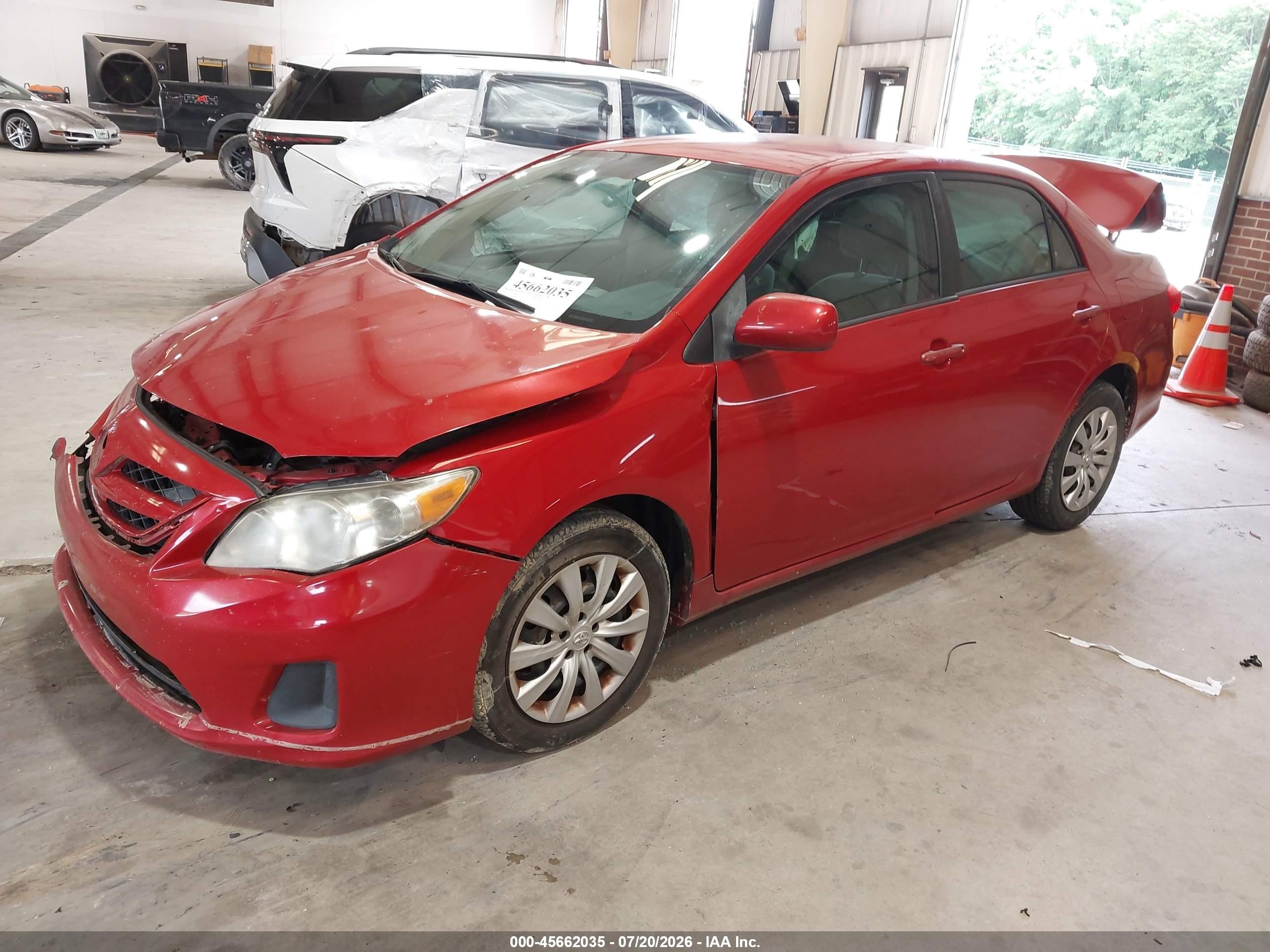 2012 Toyota Corolla Le Red vin: 2T1BU4EE1CC898336