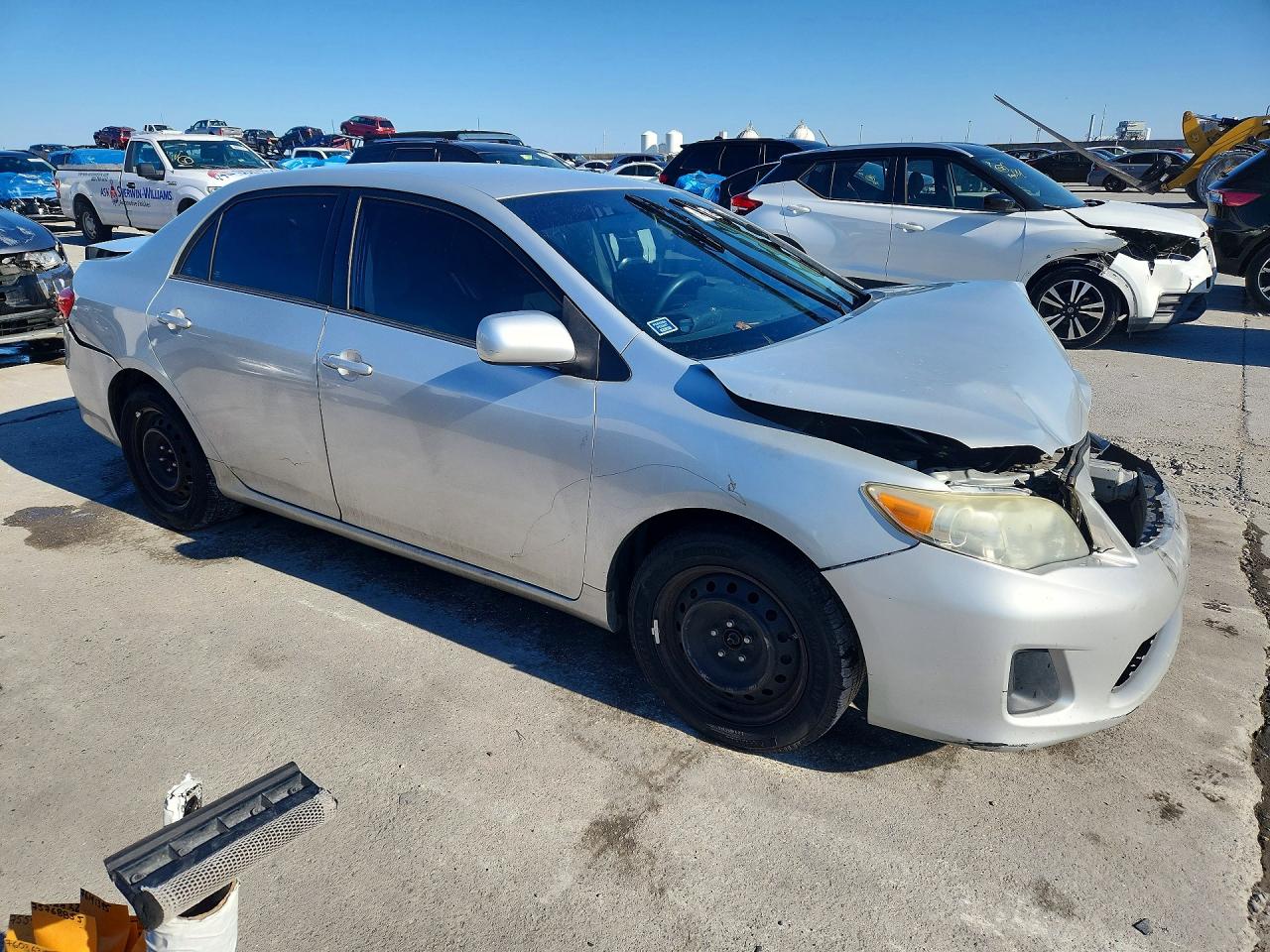 2013 Toyota Corolla Le Silver vin: 2T1BU4EE1DC002456