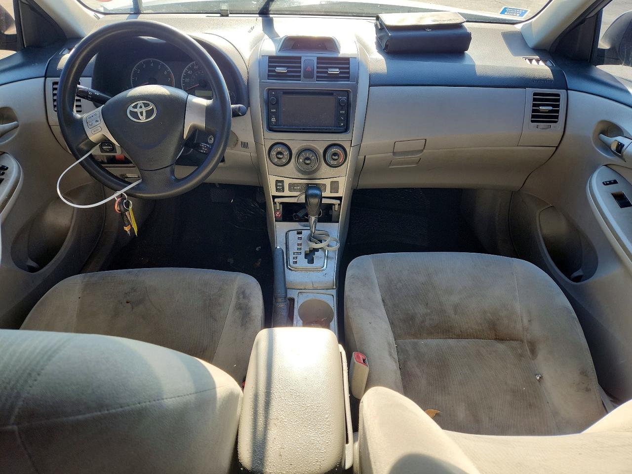 2013 Toyota Corolla Le Silver vin: 2T1BU4EE1DC002456