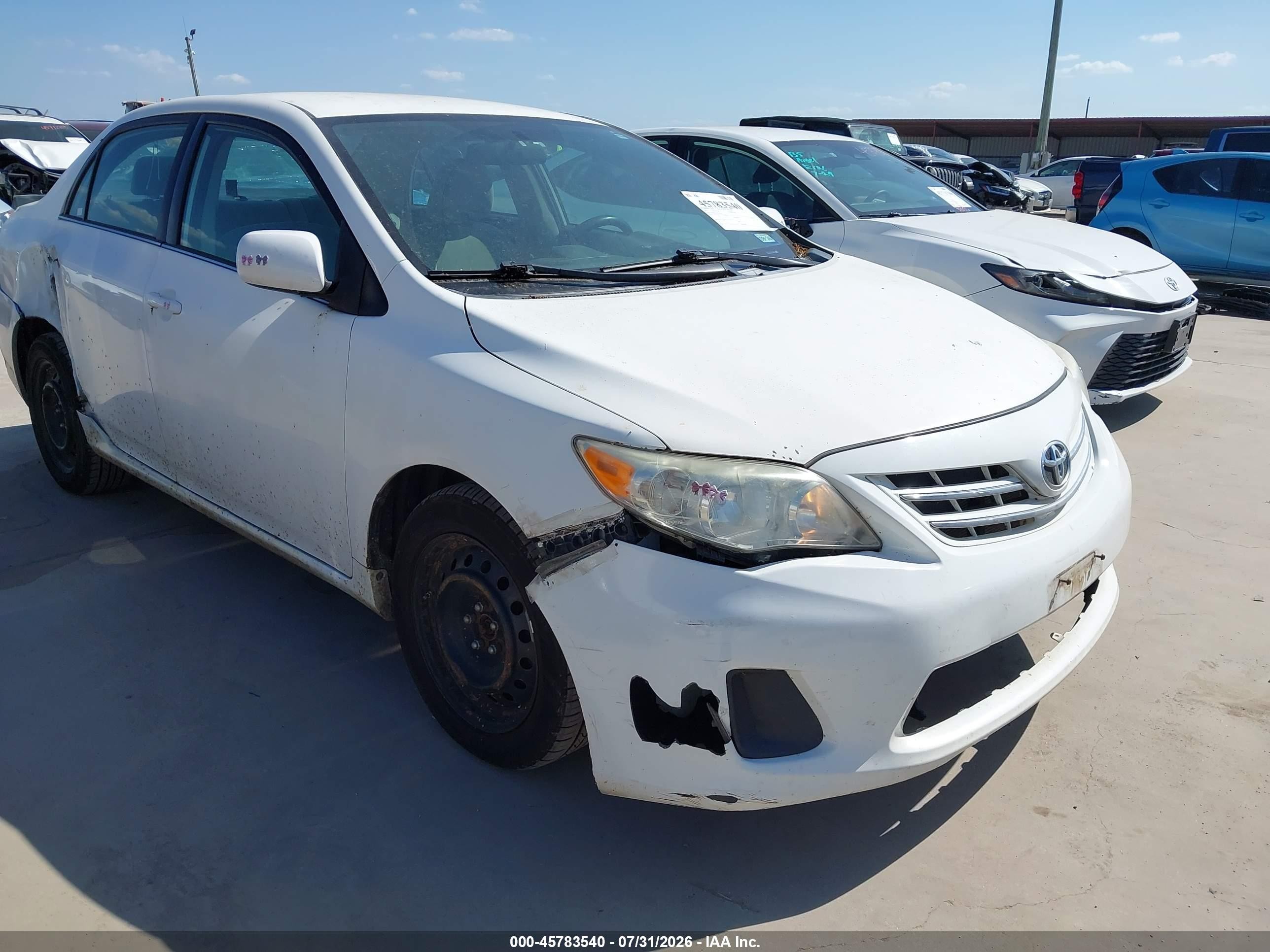 2013 Toyota Corolla Le White vin: 2T1BU4EE1DC044478
