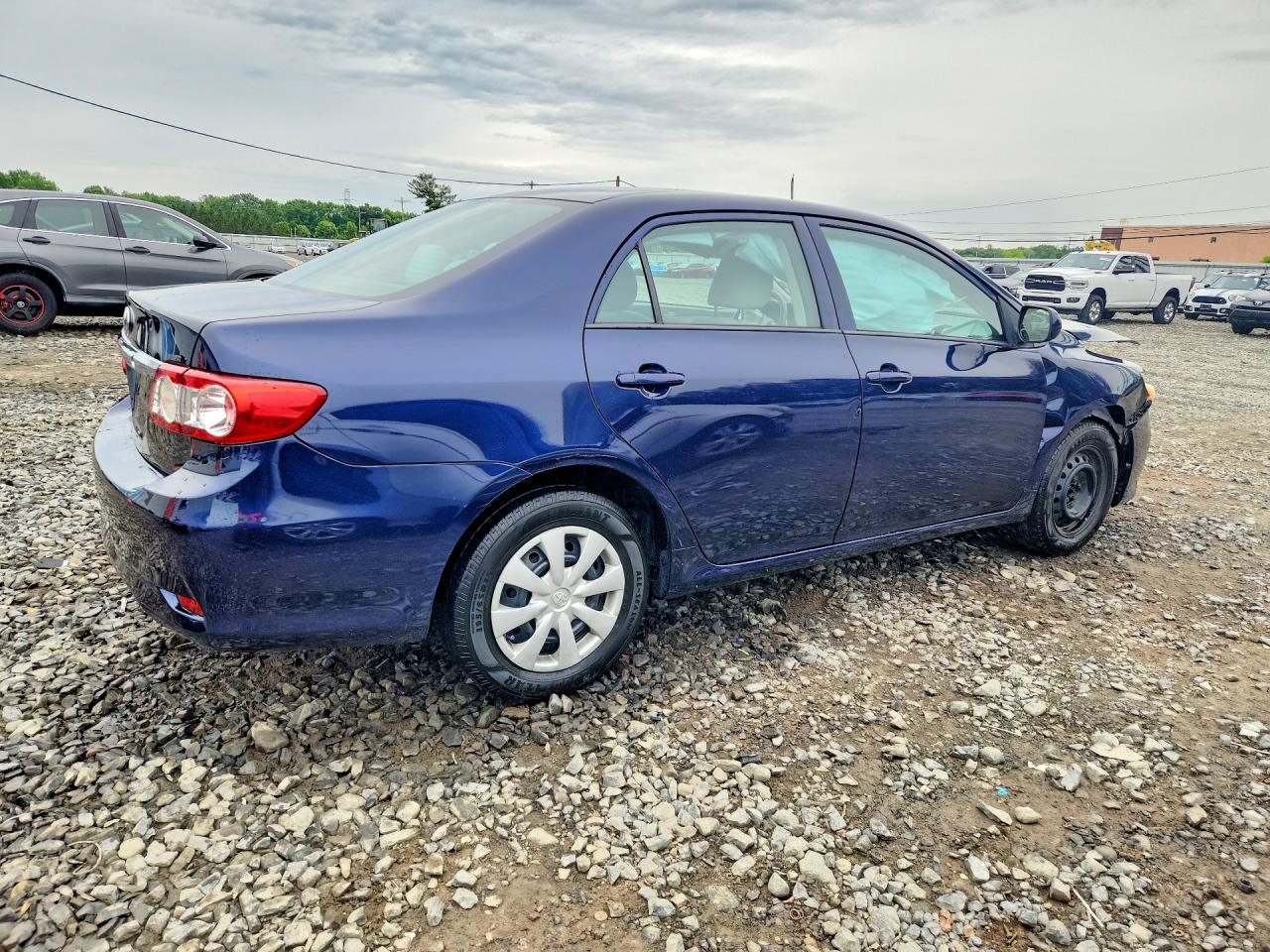 2013 Toyota Corolla L Синий vin: 2T1BU4EE1DC049602