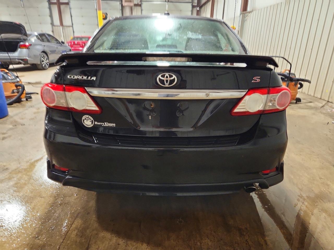 2013 Toyota Corolla S Black vin: 2T1BU4EE1DC061524