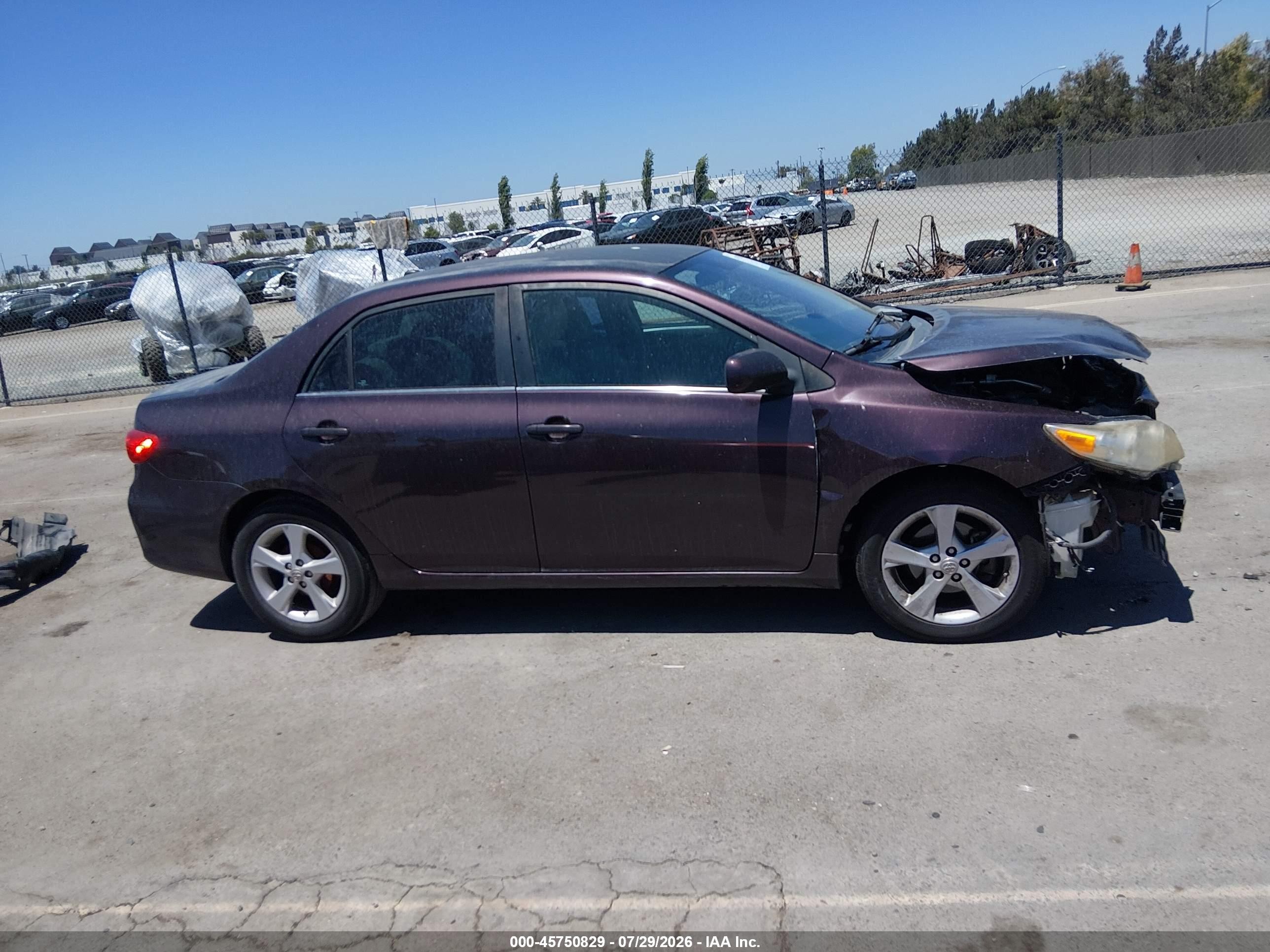 2013 Toyota Corolla Le Special Edition Purple vin: 2T1BU4EE1DC066139