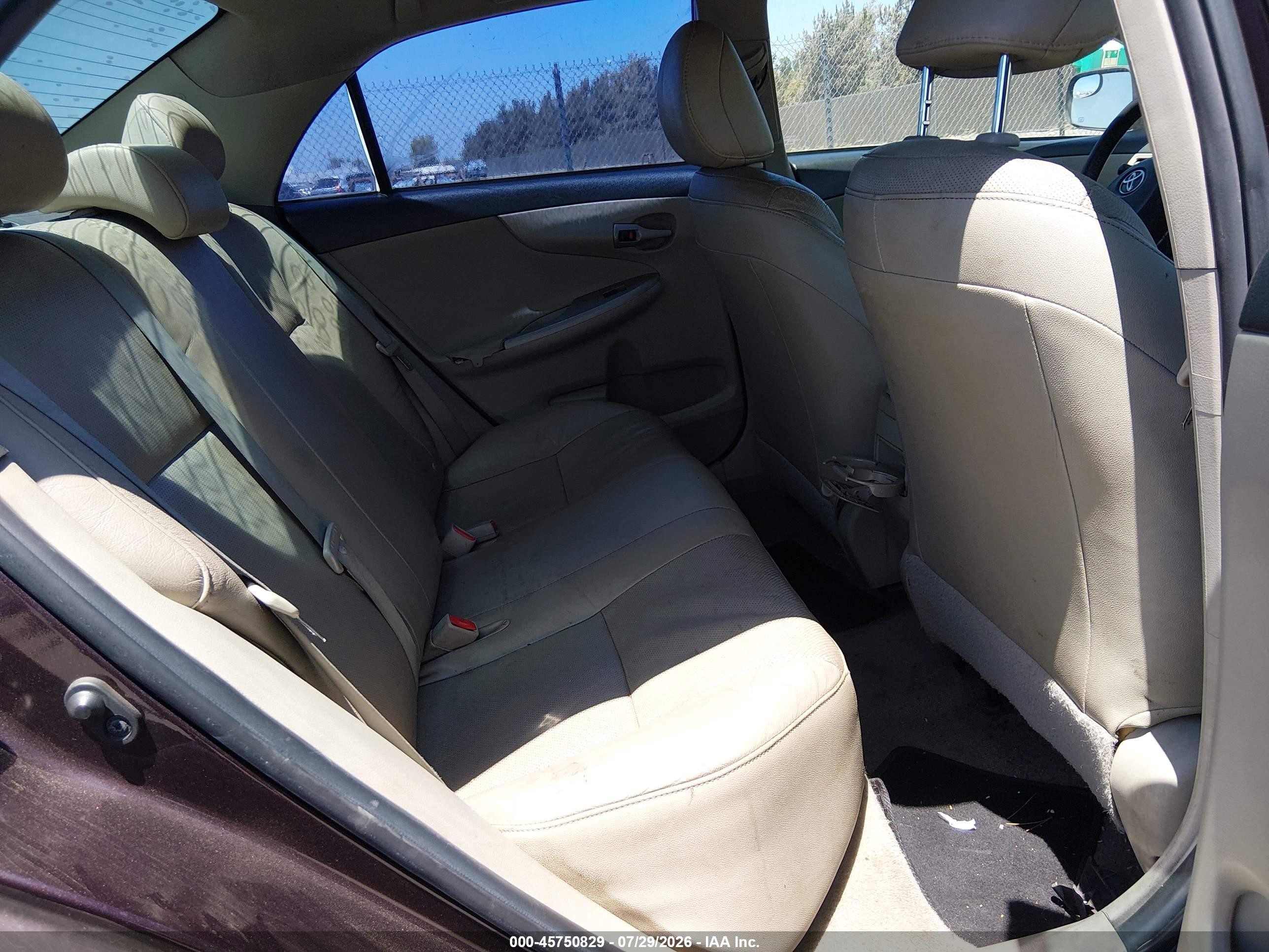 2013 Toyota Corolla Le Special Edition Purple vin: 2T1BU4EE1DC066139