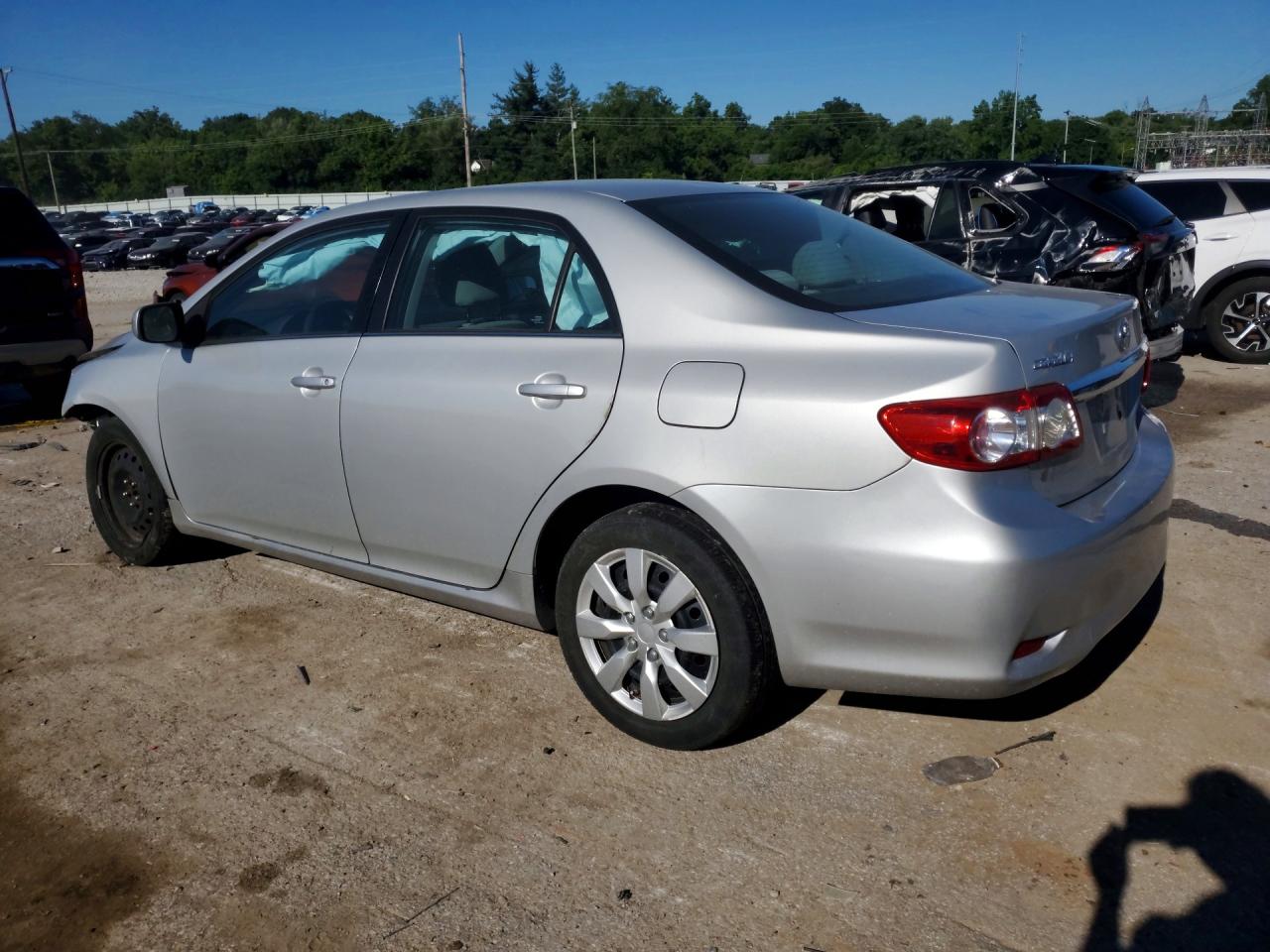 2013 Toyota Corolla Le Silver vin: 2T1BU4EE1DC069543