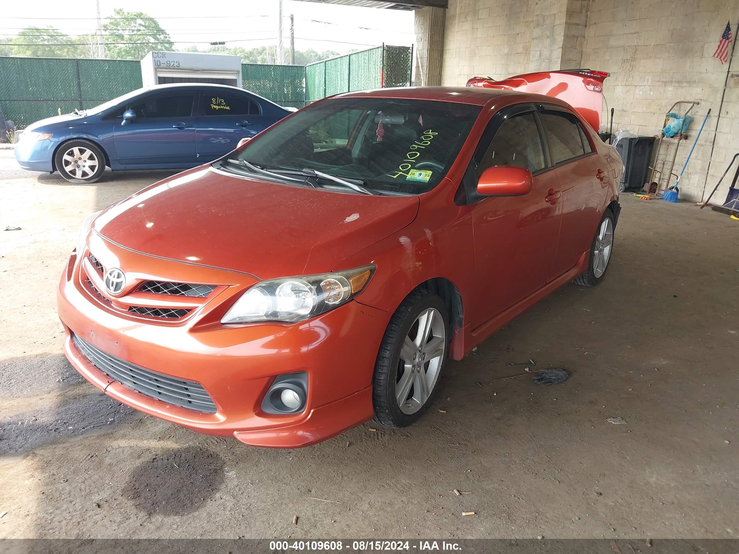 2013 Toyota Corolla S Special Edition Orange vin: 2T1BU4EE1DC073284