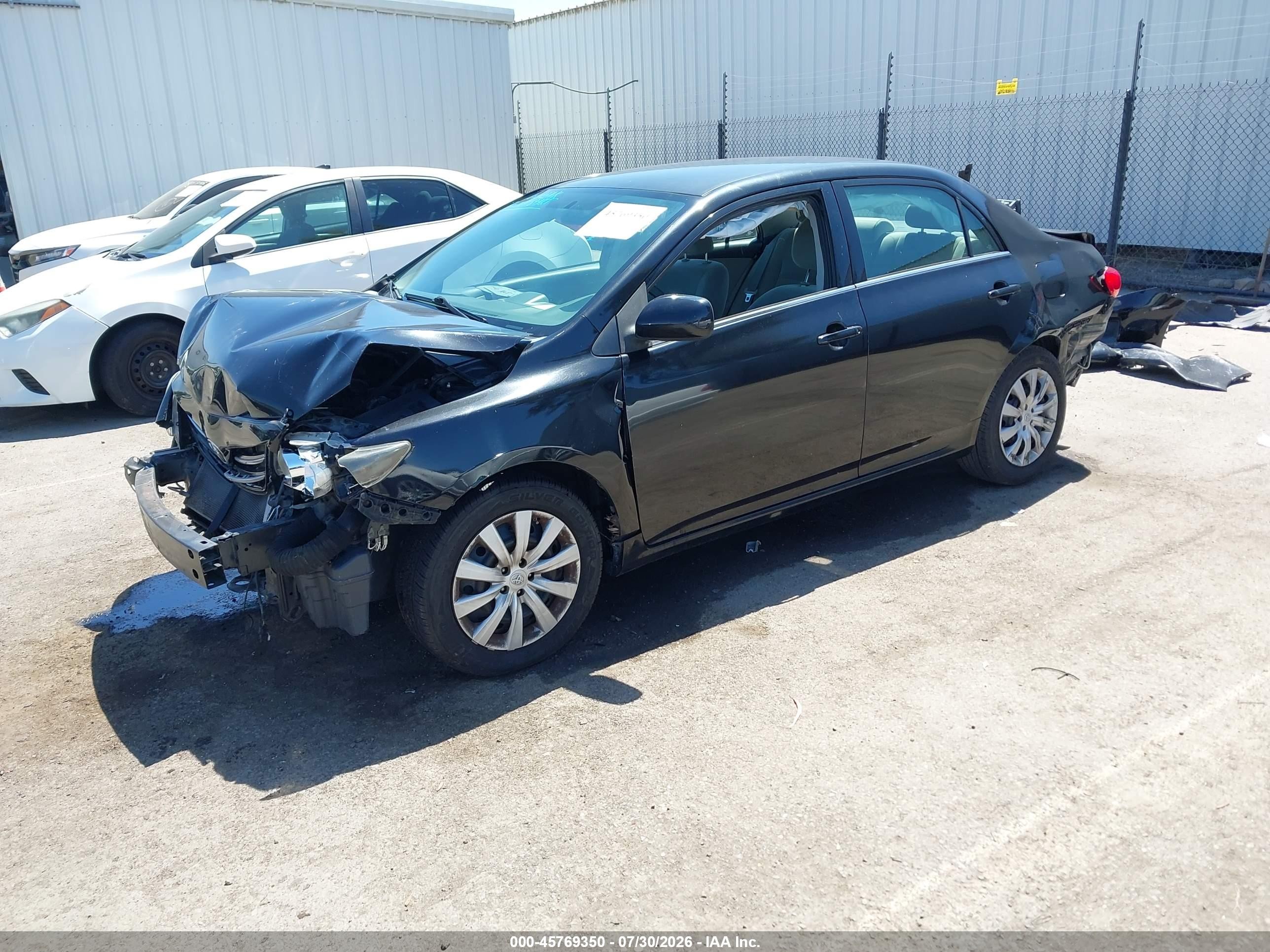 2013 Toyota Corolla Le Black vin: 2T1BU4EE1DC092918