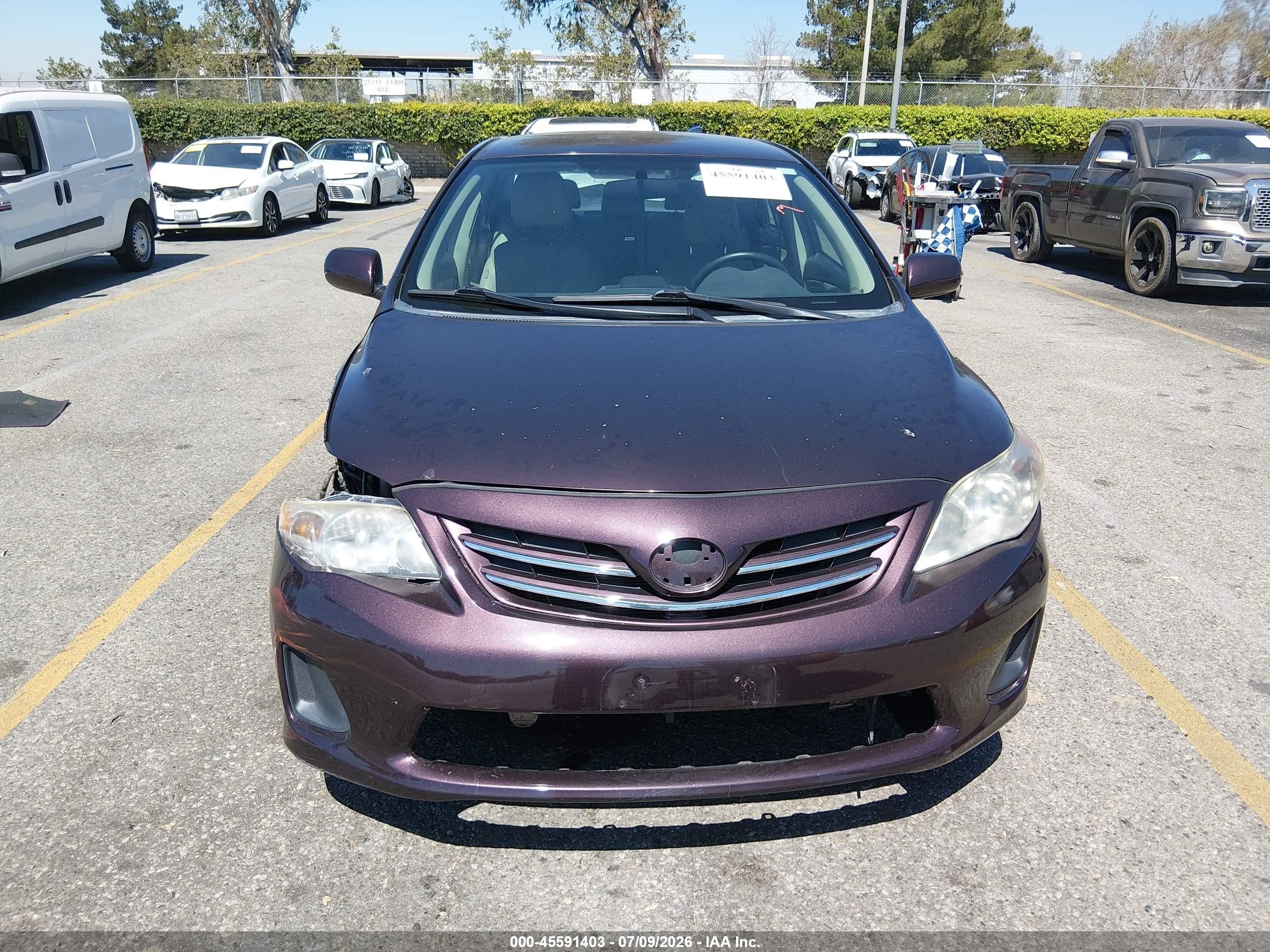 2013 Toyota Corolla Le Special Edition Burgundy vin: 2T1BU4EE1DC093115