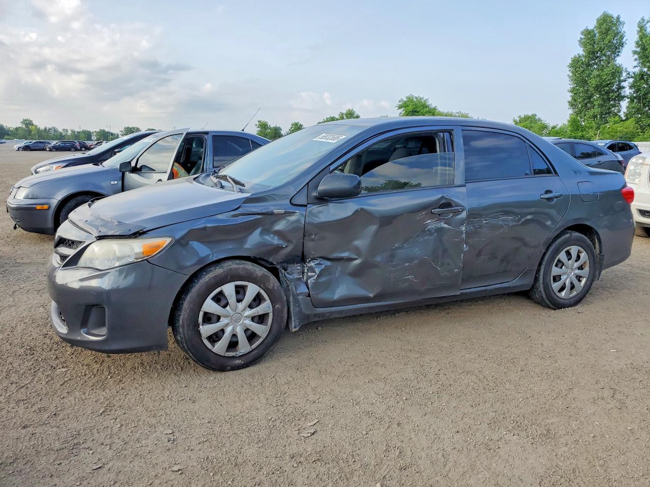 2013 Toyota Corolla Gray vin: 2T1BU4EE1DC097374