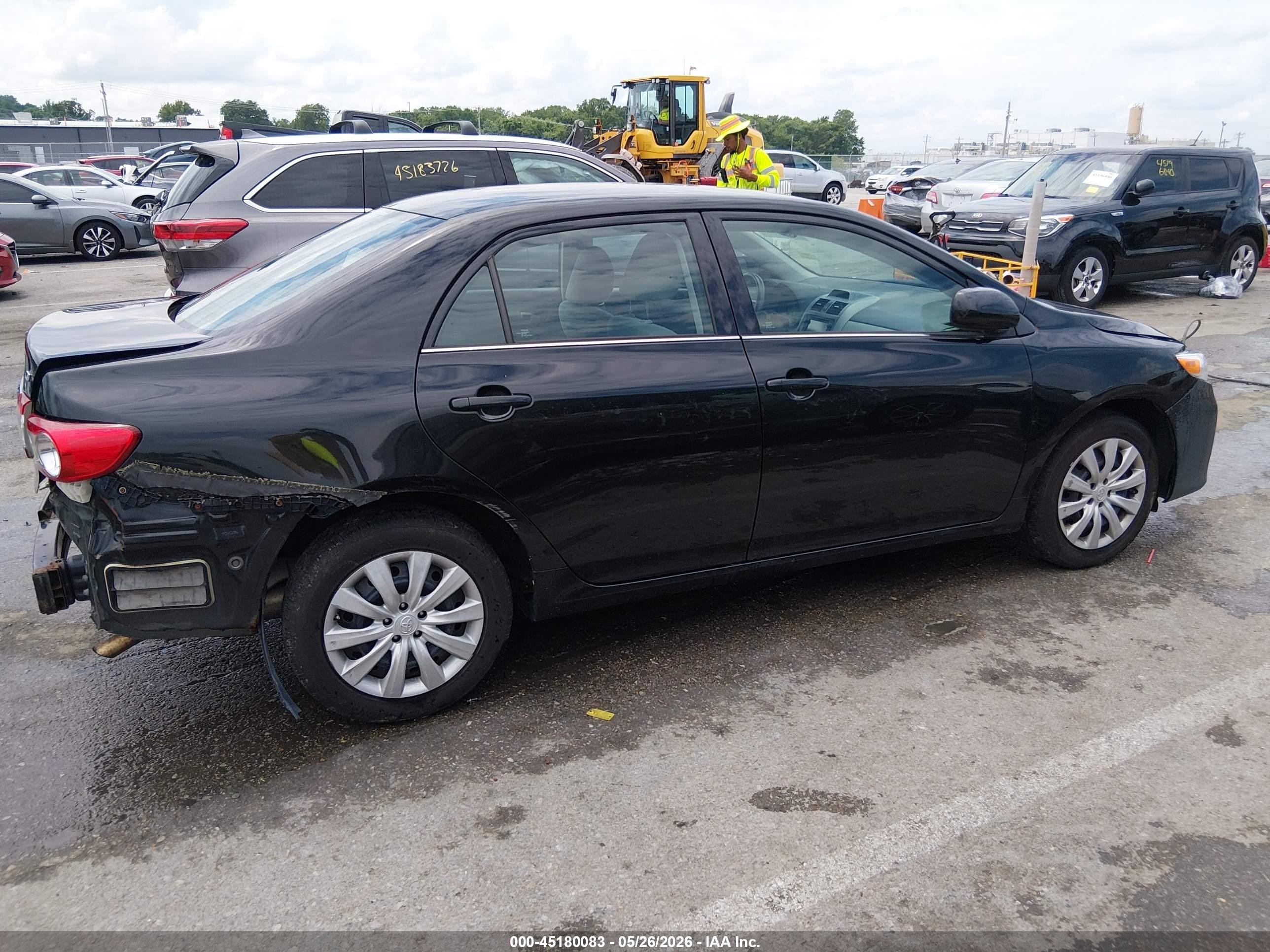 2013 Toyota Corolla Le Black vin: 2T1BU4EE1DC098556
