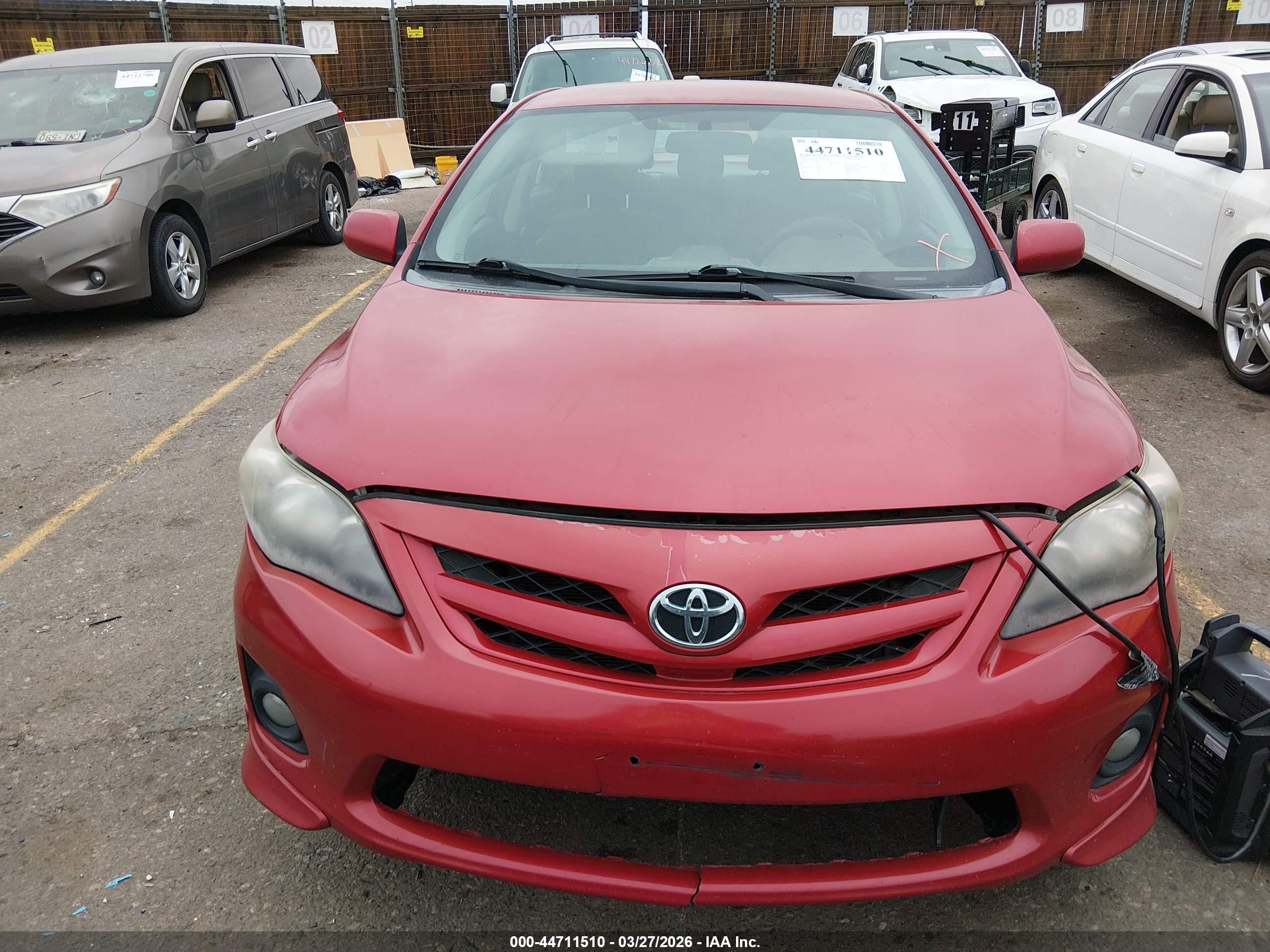 2013 Toyota Corolla S Красный vin: 2T1BU4EE1DC104100