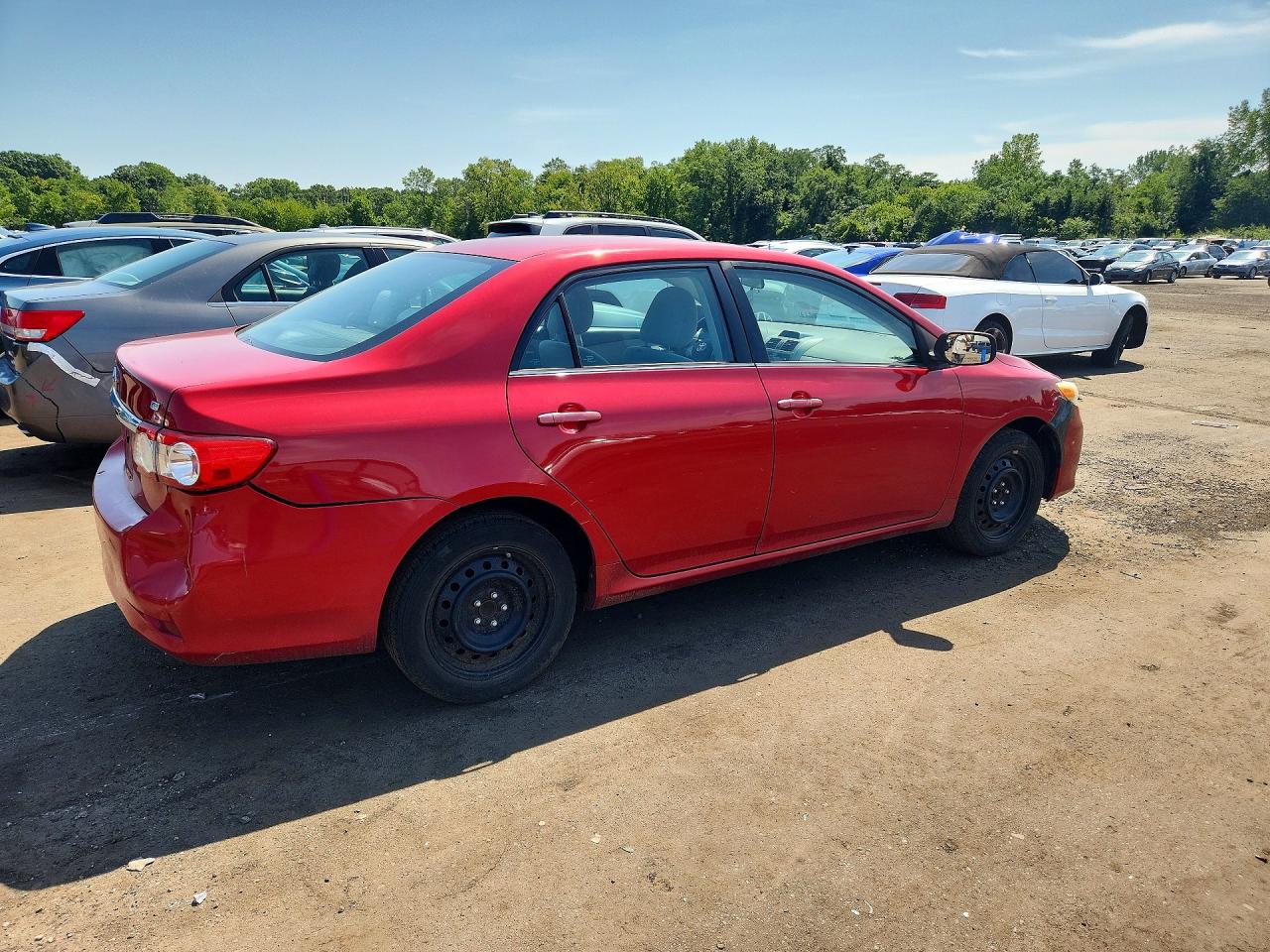 2013 Toyota Corolla Le Красный vin: 2T1BU4EE1DC107174