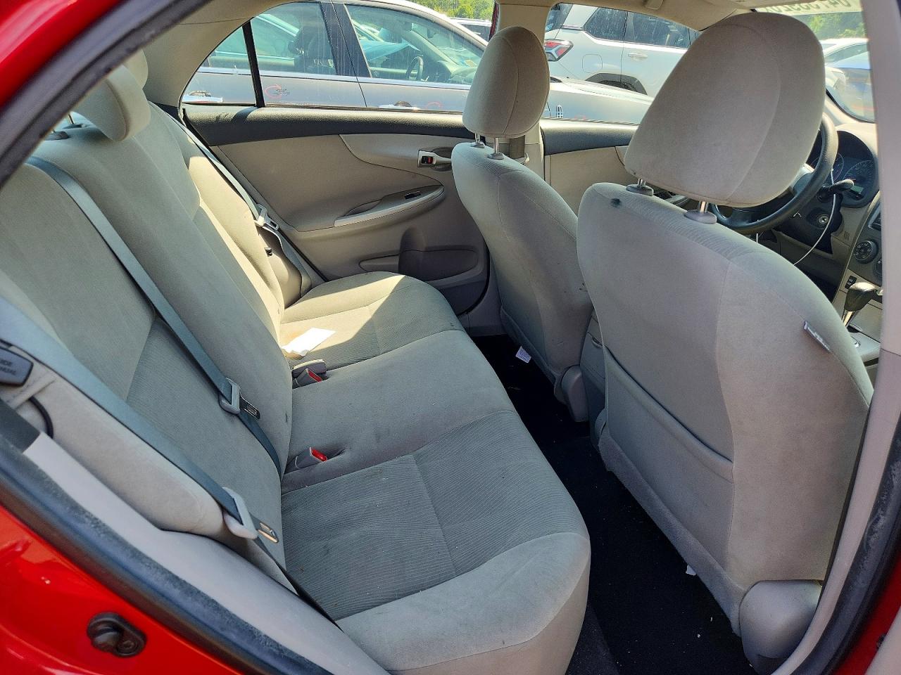 2013 Toyota Corolla Le Красный vin: 2T1BU4EE1DC107174