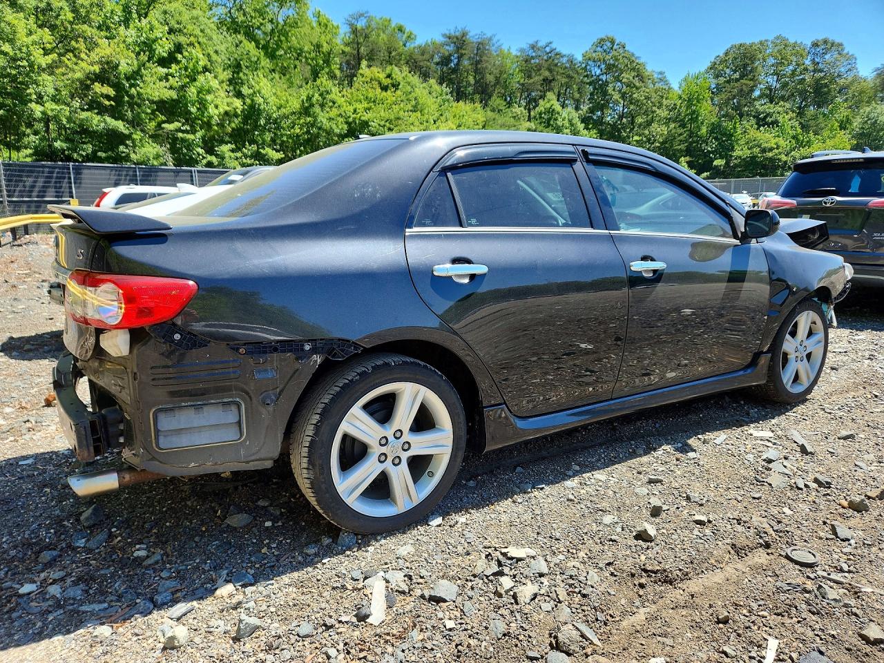 2013 Toyota Corolla S Черный vin: 2T1BU4EE1DC108020