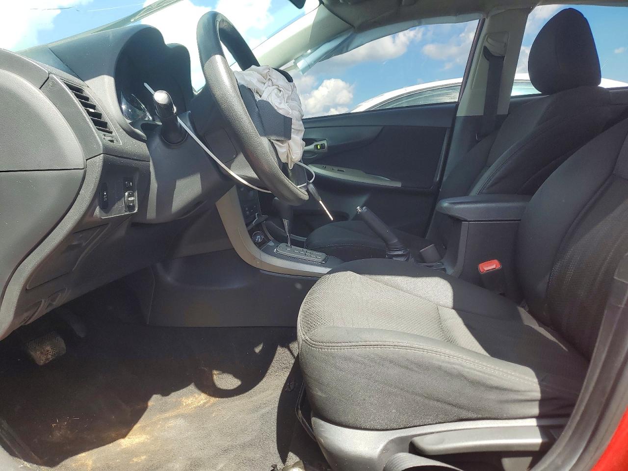 2013 Toyota Corolla S Red vin: 2T1BU4EE1DC110379