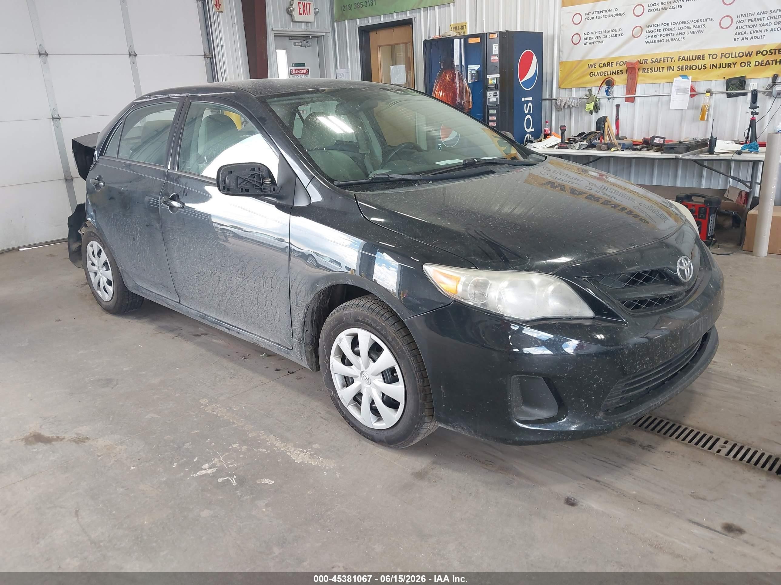 2013 Toyota Corolla L Black vin: 2T1BU4EE1DC114545