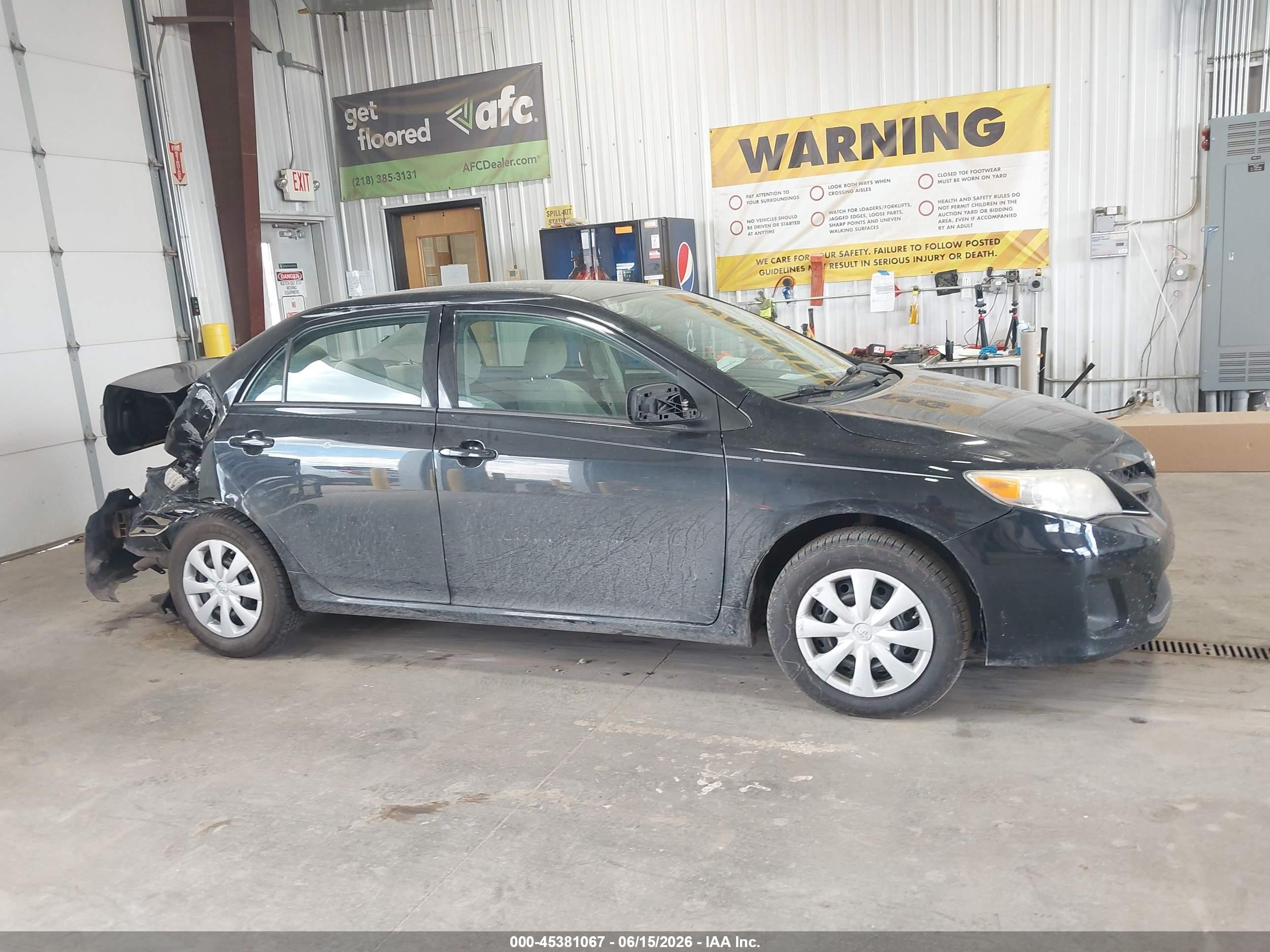 2013 Toyota Corolla L Black vin: 2T1BU4EE1DC114545