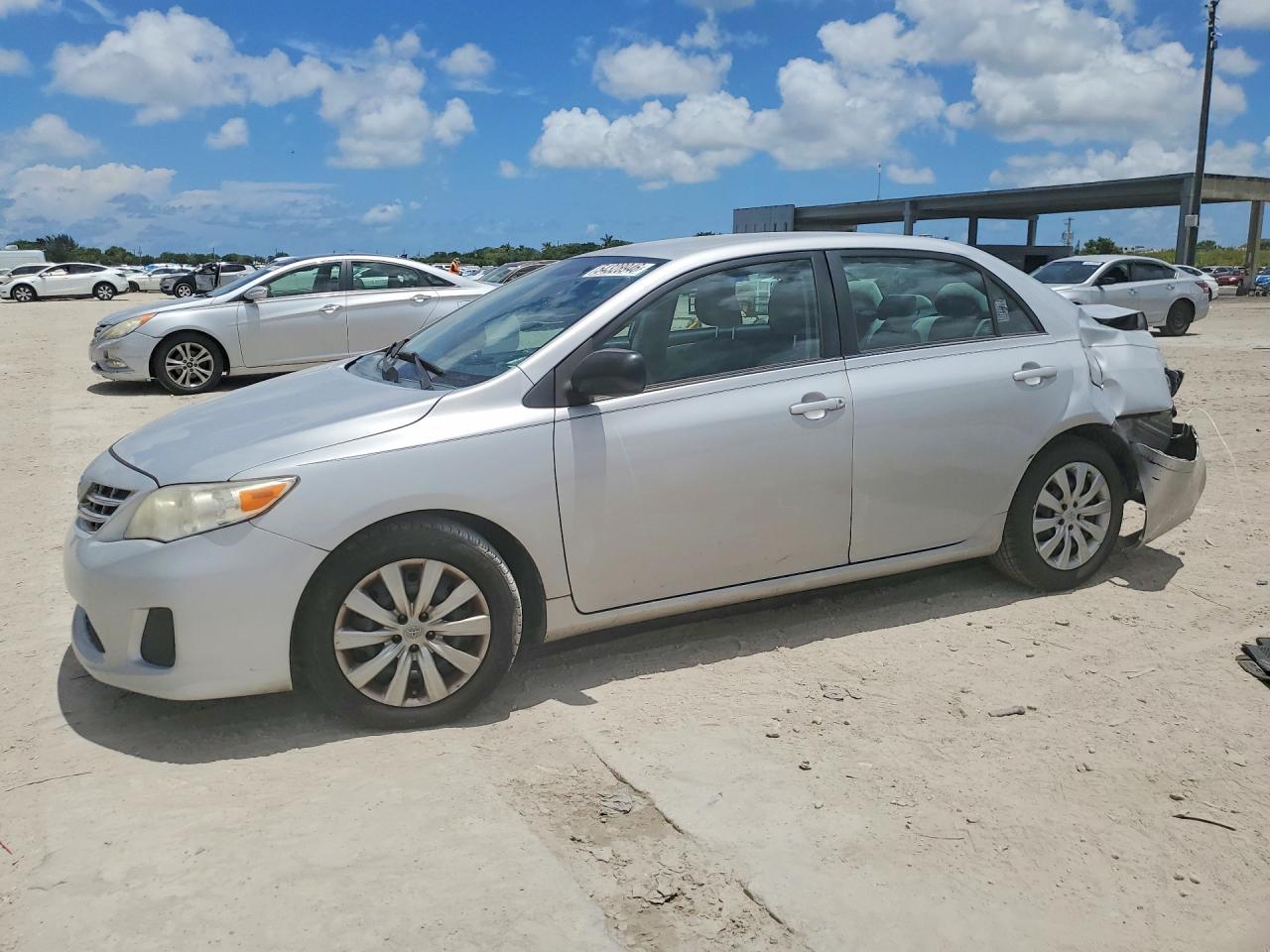 2013 Toyota Corolla Le Silver vin: 2T1BU4EE1DC123522