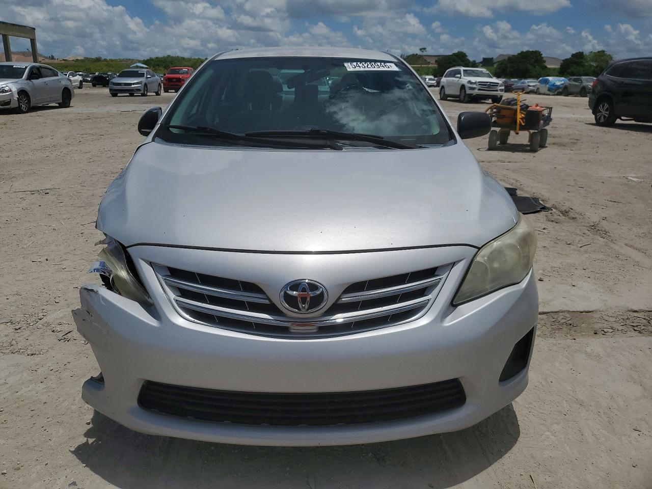 2013 Toyota Corolla Le Silver vin: 2T1BU4EE1DC123522