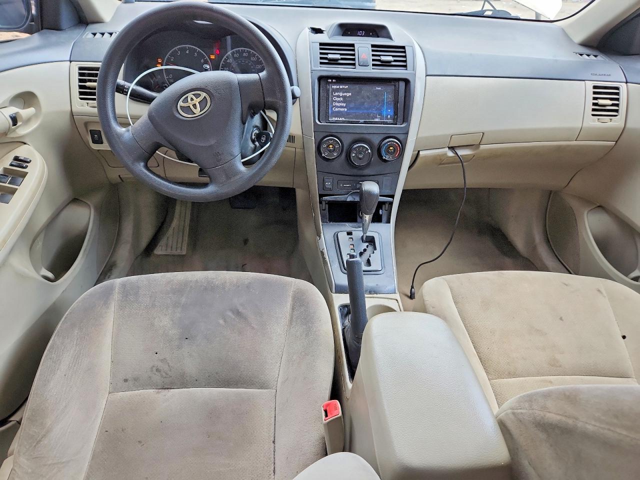 2013 Toyota Corolla L Gold vin: 2T1BU4EE1DC920837