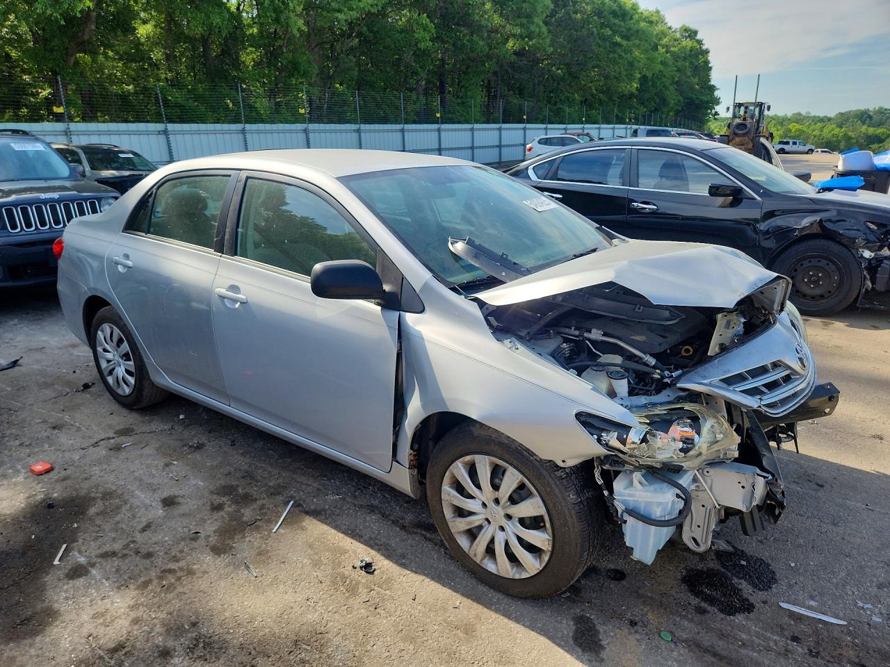 2013 Toyota Corolla Le Silver vin: 2T1BU4EE1DC963929