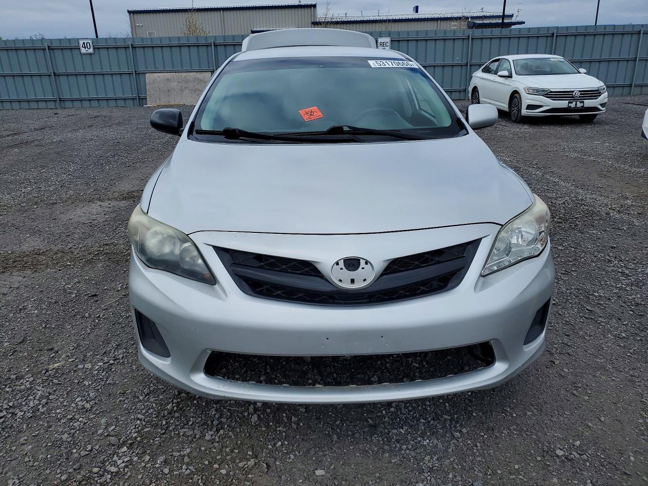 2013 Toyota Corolla L Silver vin: 2T1BU4EE1DC980679