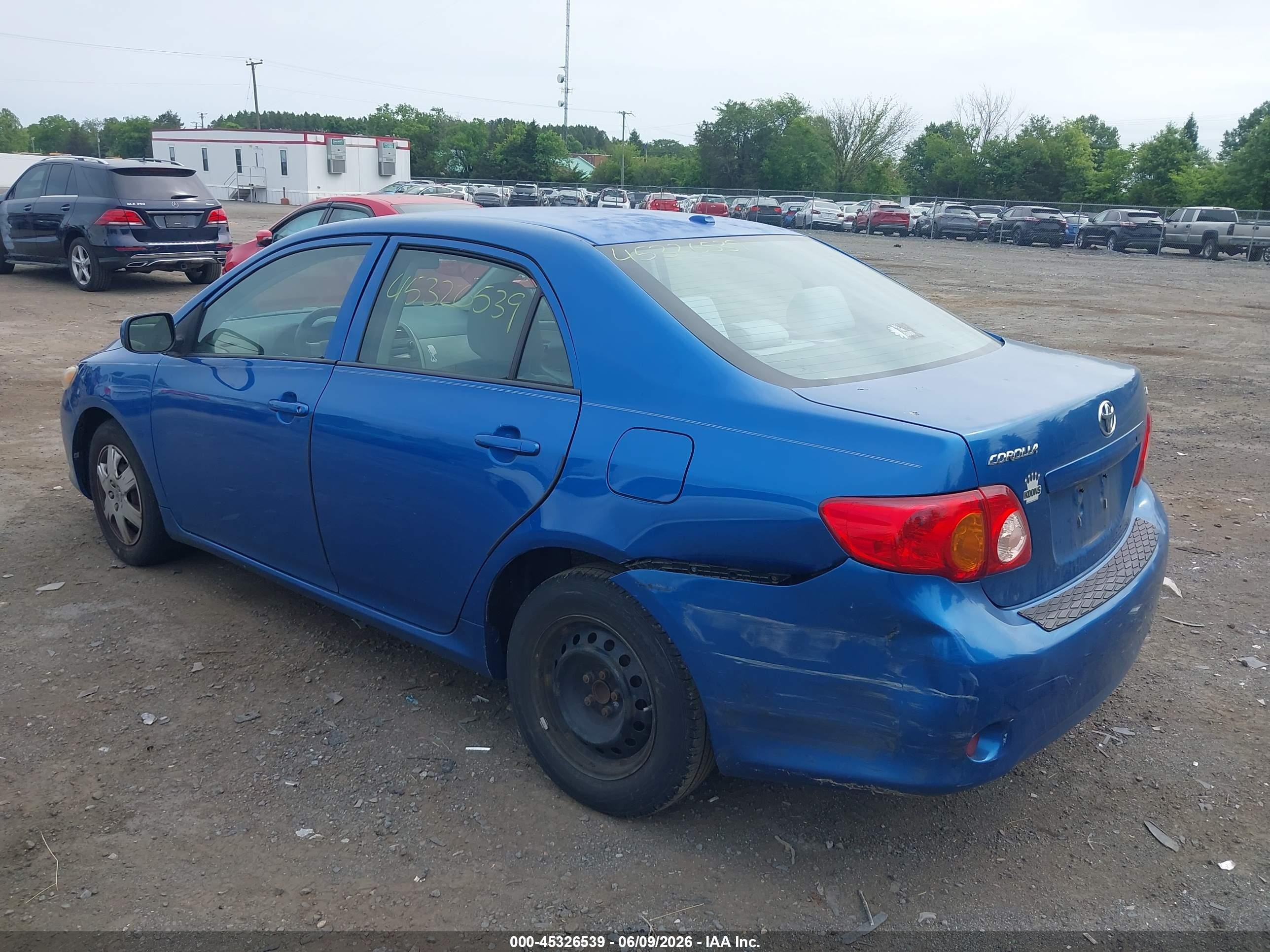 2010 Toyota Corolla Le Blue vin: 2T1BU4EE2AC232437
