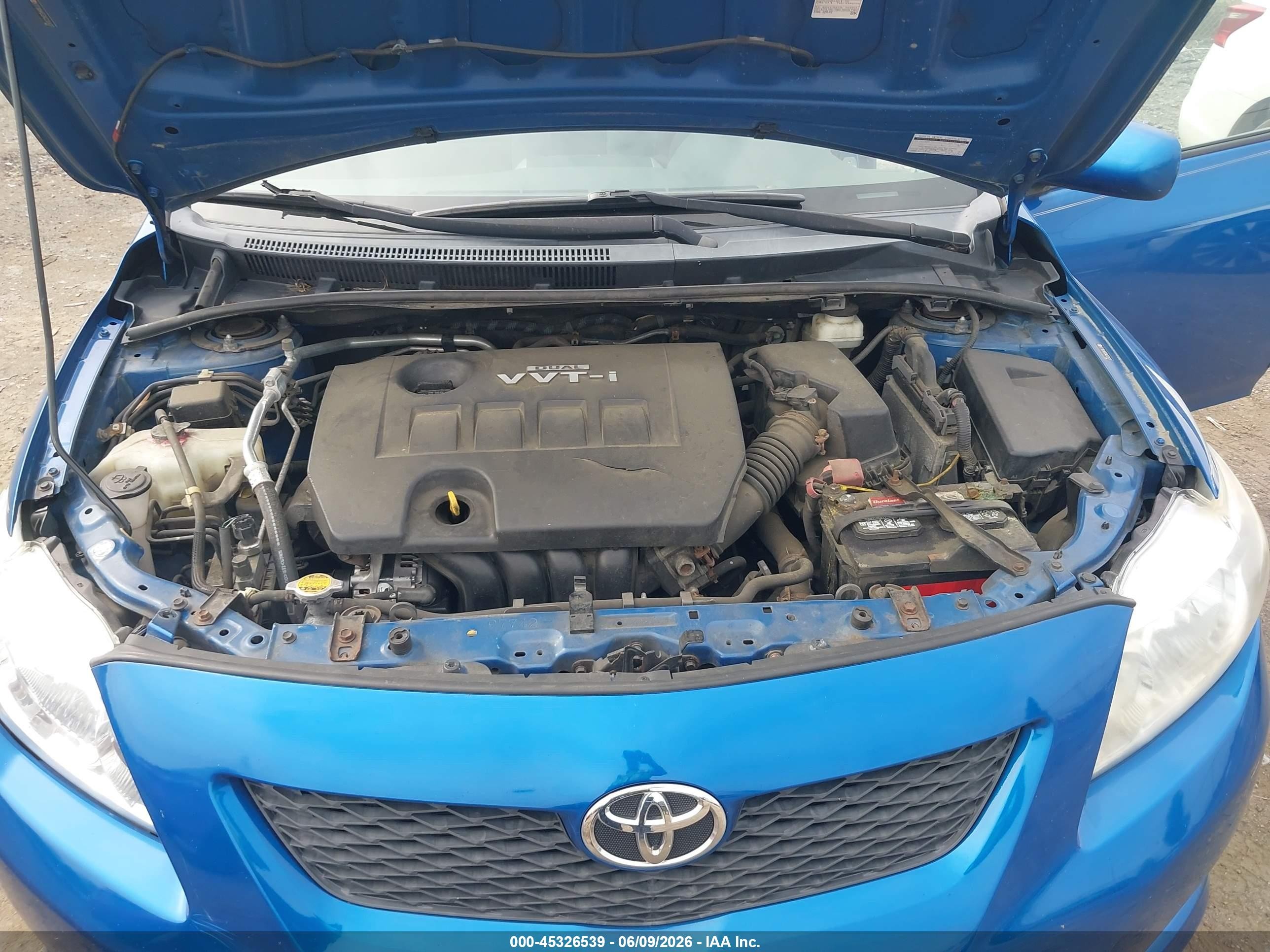 2010 Toyota Corolla Le Blue vin: 2T1BU4EE2AC232437
