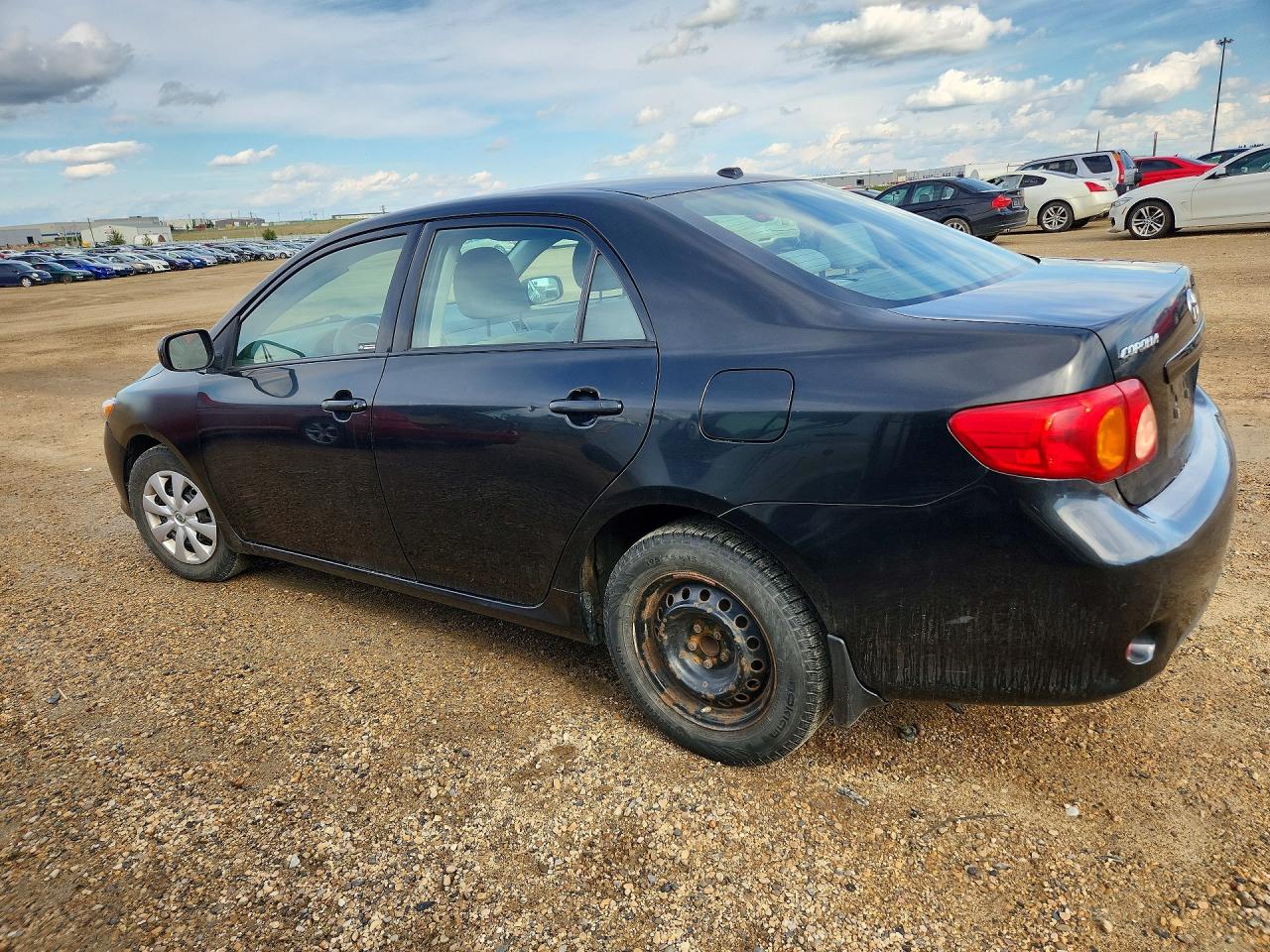 2010 Toyota Corolla Base Черный vin: 2T1BU4EE2AC255202