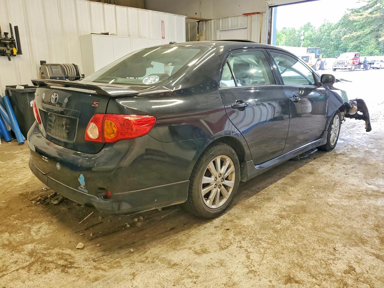 2010 Toyota Corolla S Black vin: 2T1BU4EE2AC266054