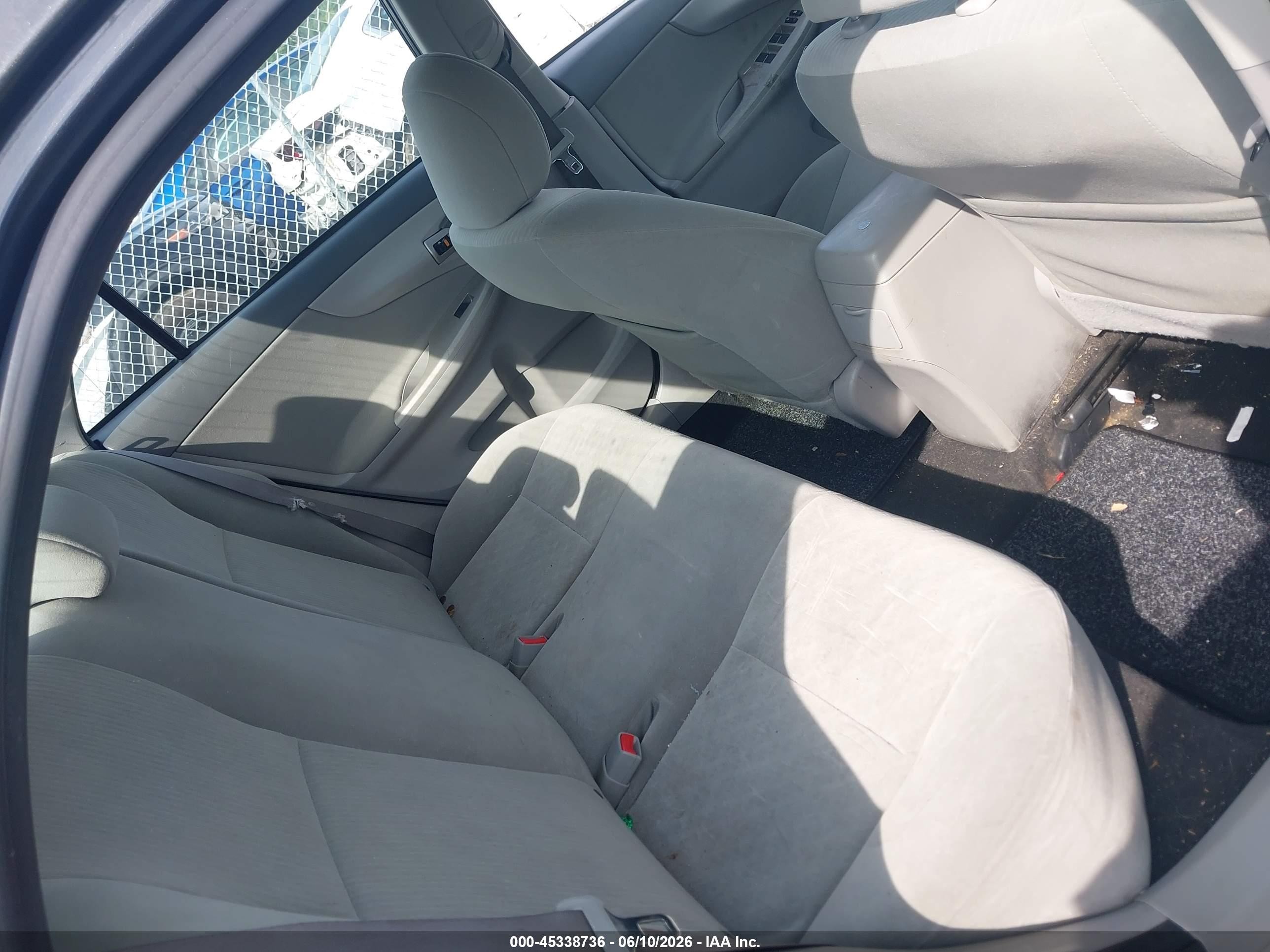 2010 Toyota Corolla Le Синий vin: 2T1BU4EE2AC295506